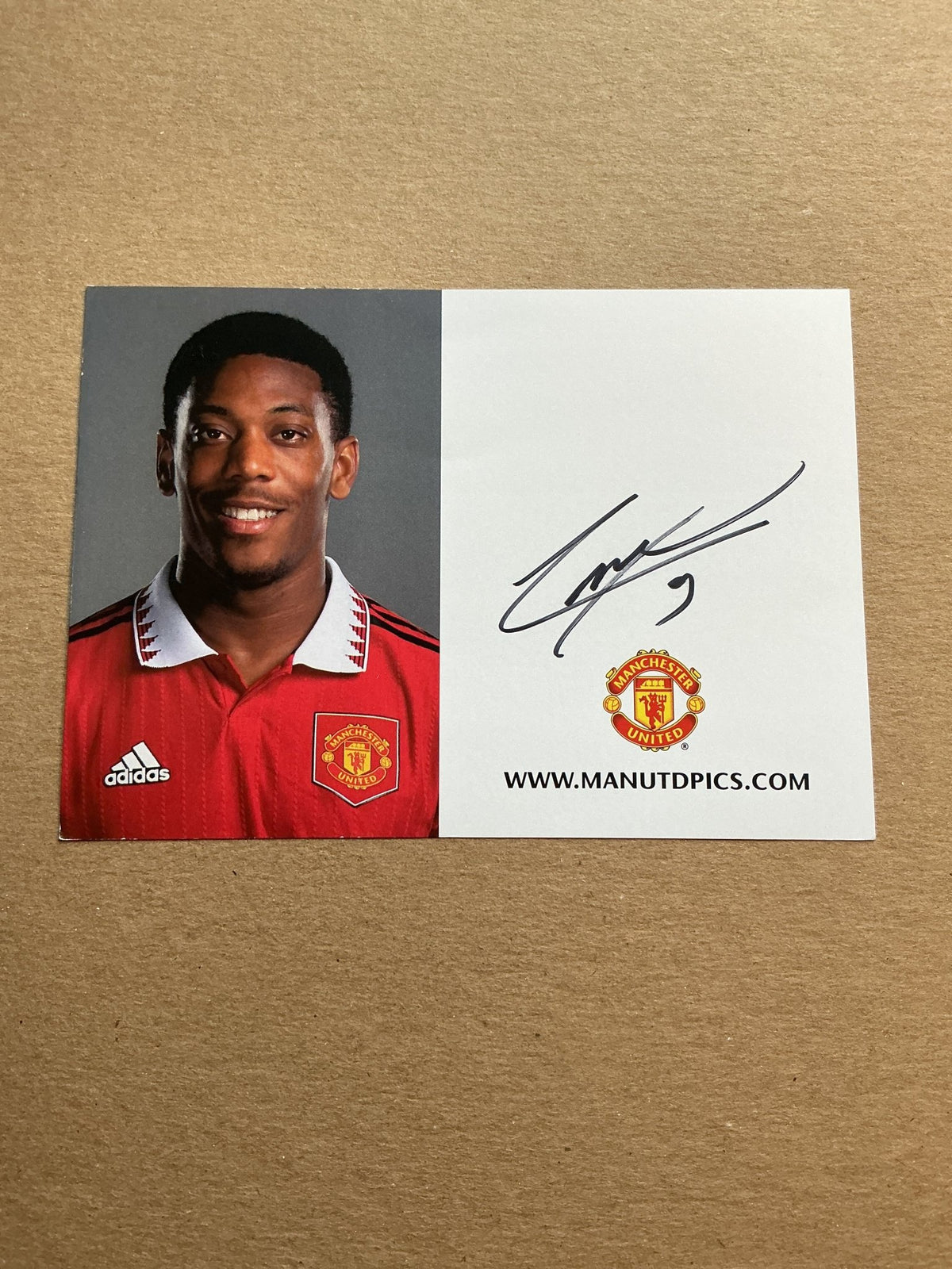 Anthony Martial, France 🇫🇷 Manchester United 2022/23 hand signed - Autographs-World