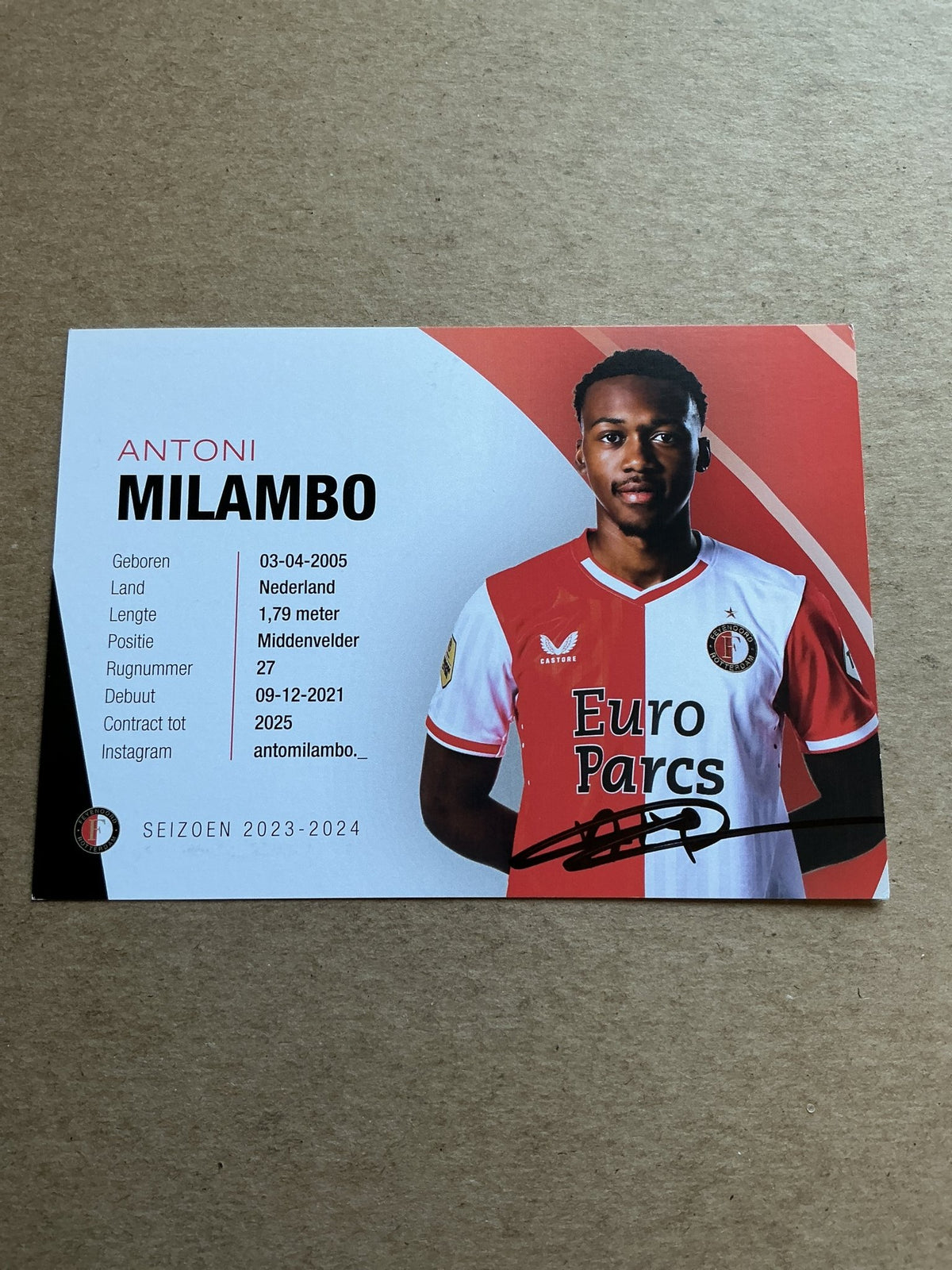 Antoni Milambo, Netherlands 🇳🇱 Feyenoord Rotterdam 2023/24 hand signed - Autographs-World