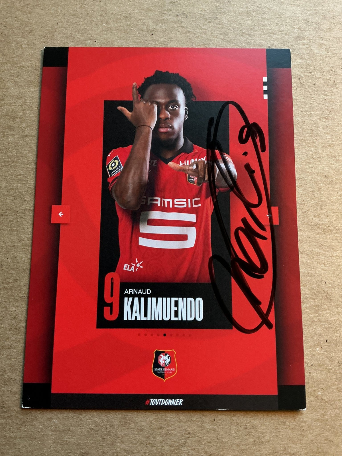 Arnaud Kalumuendo, France 🇫🇷 Stade Rennes FC 2023/24 hand signed - Autographs-World