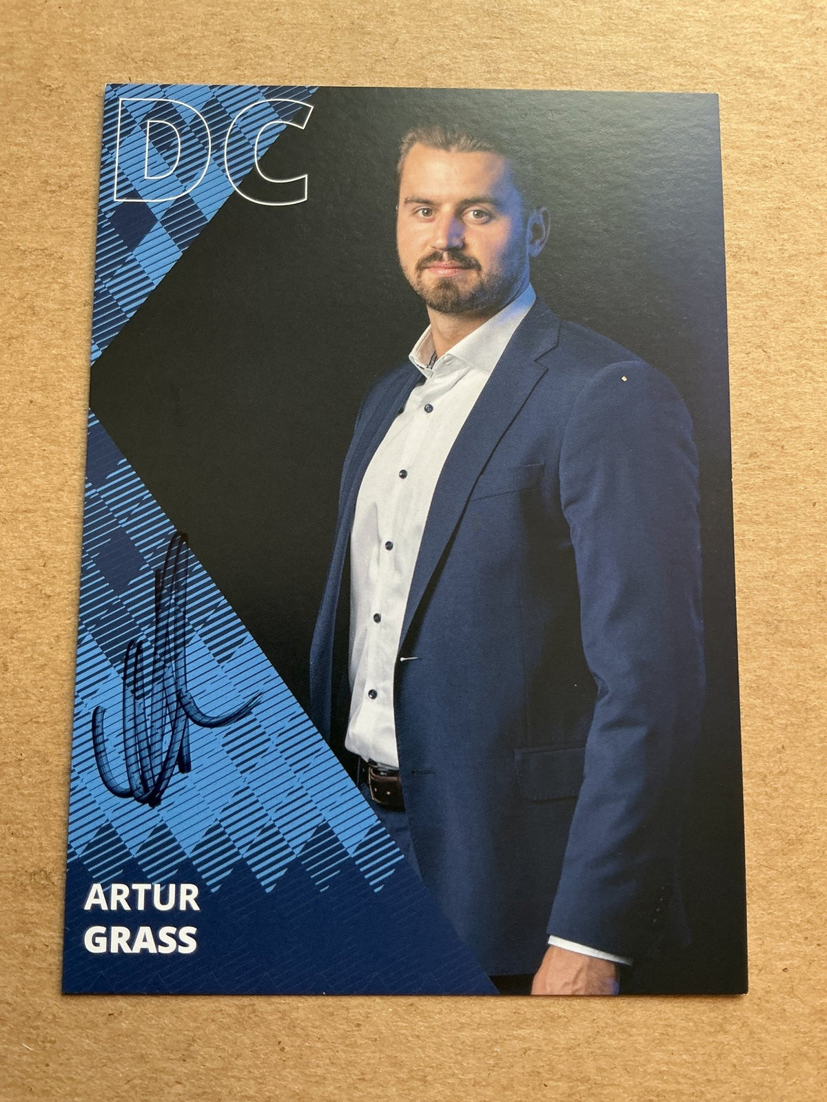 Artur Grass, Germany 🇩🇪 ERC Ingolstadt 2023/24 hand signed - Autographs-World