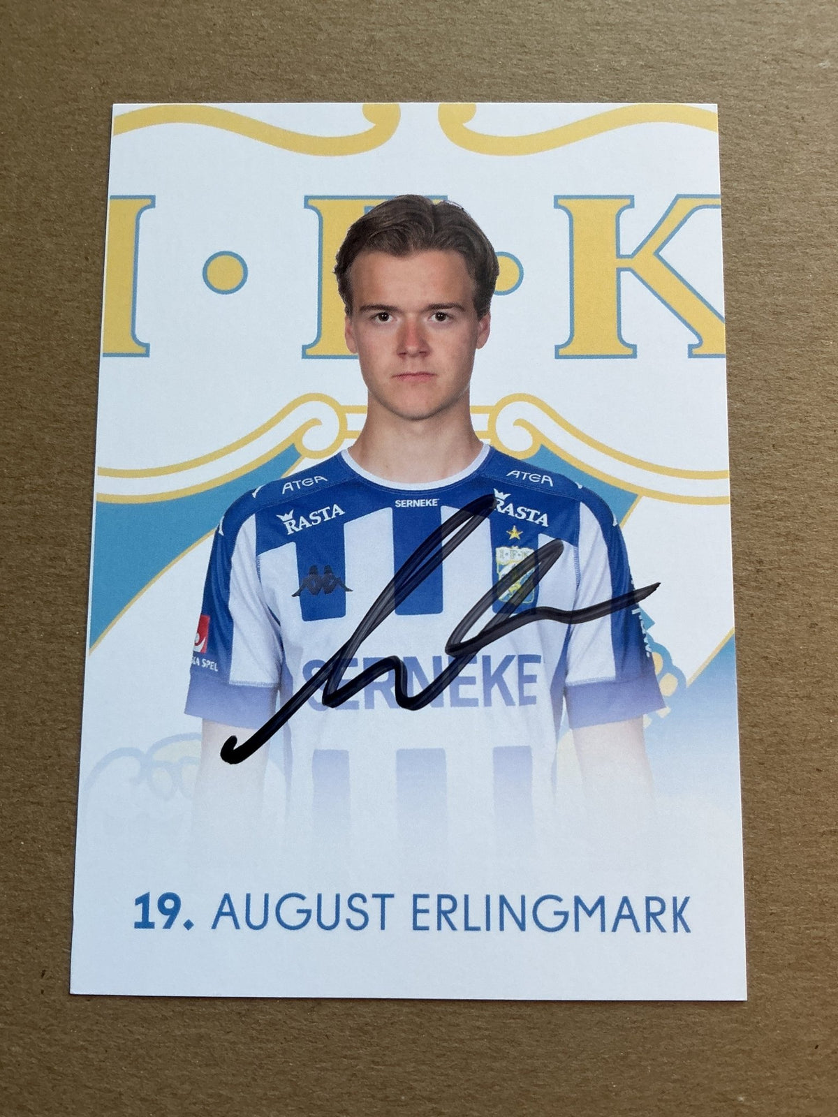 August Erlingmark, Sweden 🇸🇪 IFK Göteborg 2019/20 hand signed - Autographs-World