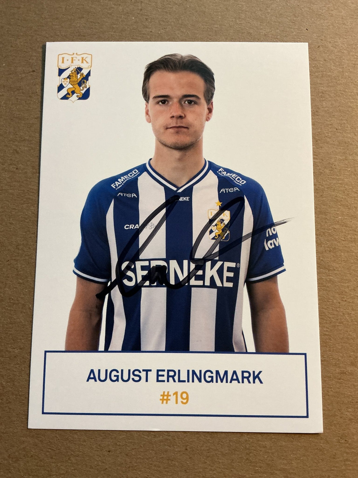 August Erlingmark, Sweden 🇸🇪 IFK Göteborg 2021/22 hand signed - Autographs-World