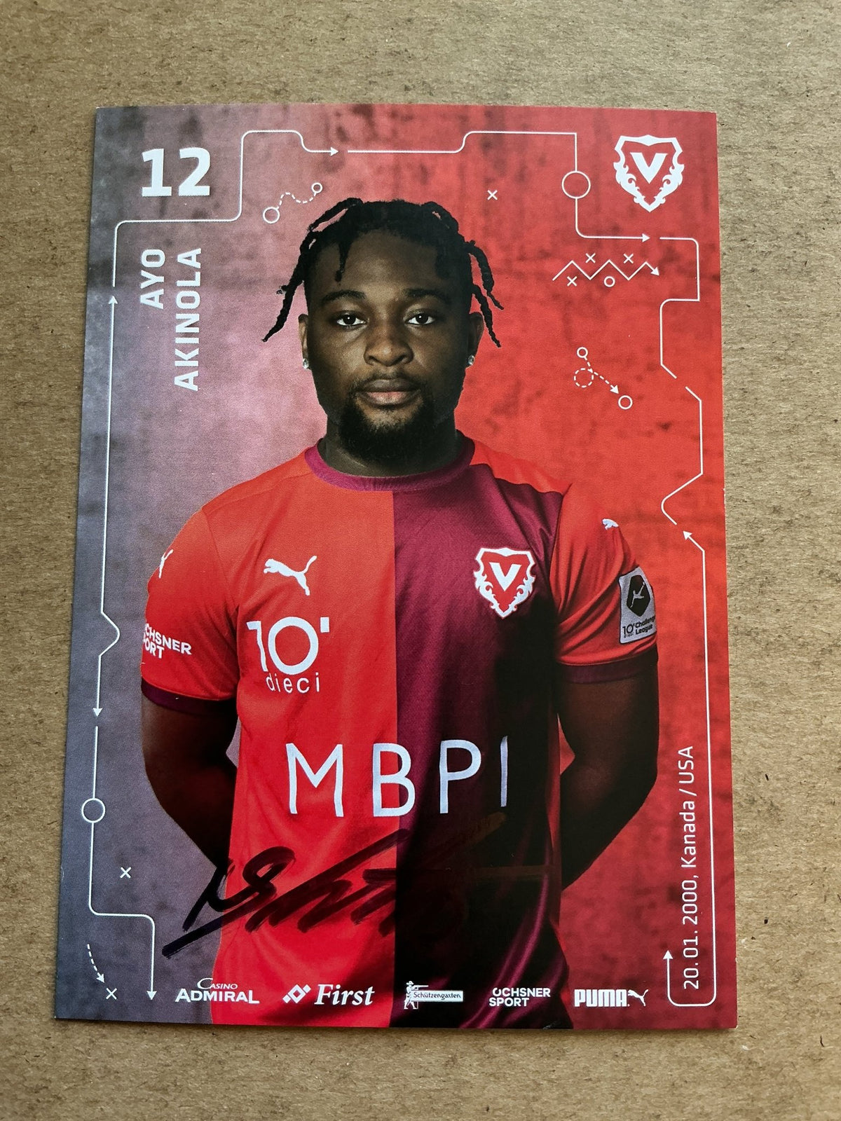Ayo Akinola, Canada 🇨🇦 FC Vaduz 2025/26 hand signed - Autographs-World