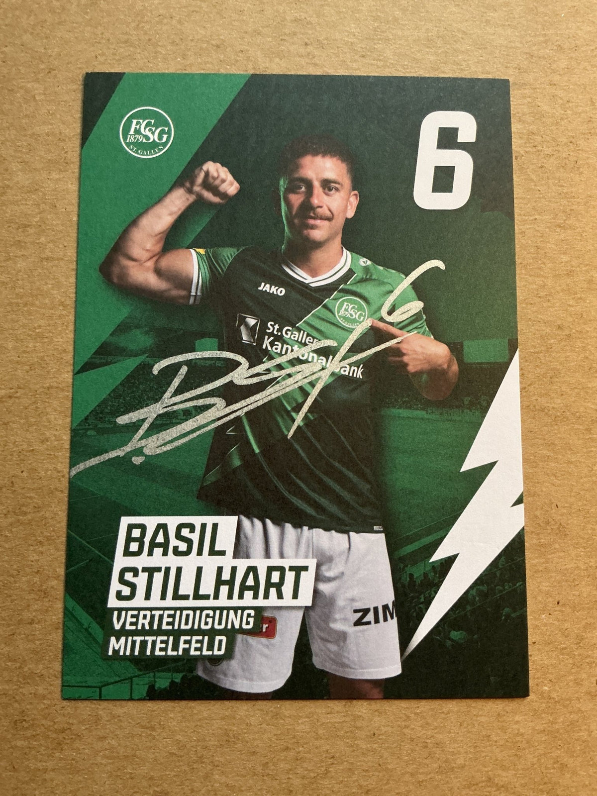 Basil Stillhart, Switzerland 🇨🇭 FC St. Gallen 2022/23 hand signed - Autographs-World