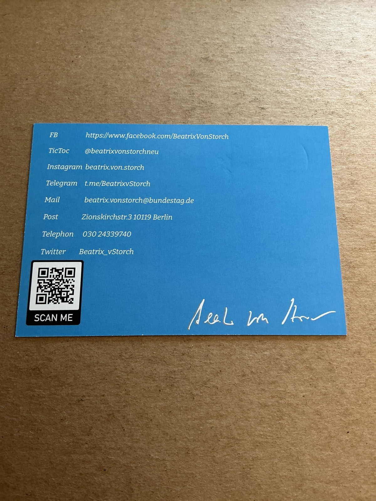 Beatrix von Storch, Germany 🇩🇪 Member of Parlament 2025 hand signed - Autographs-World