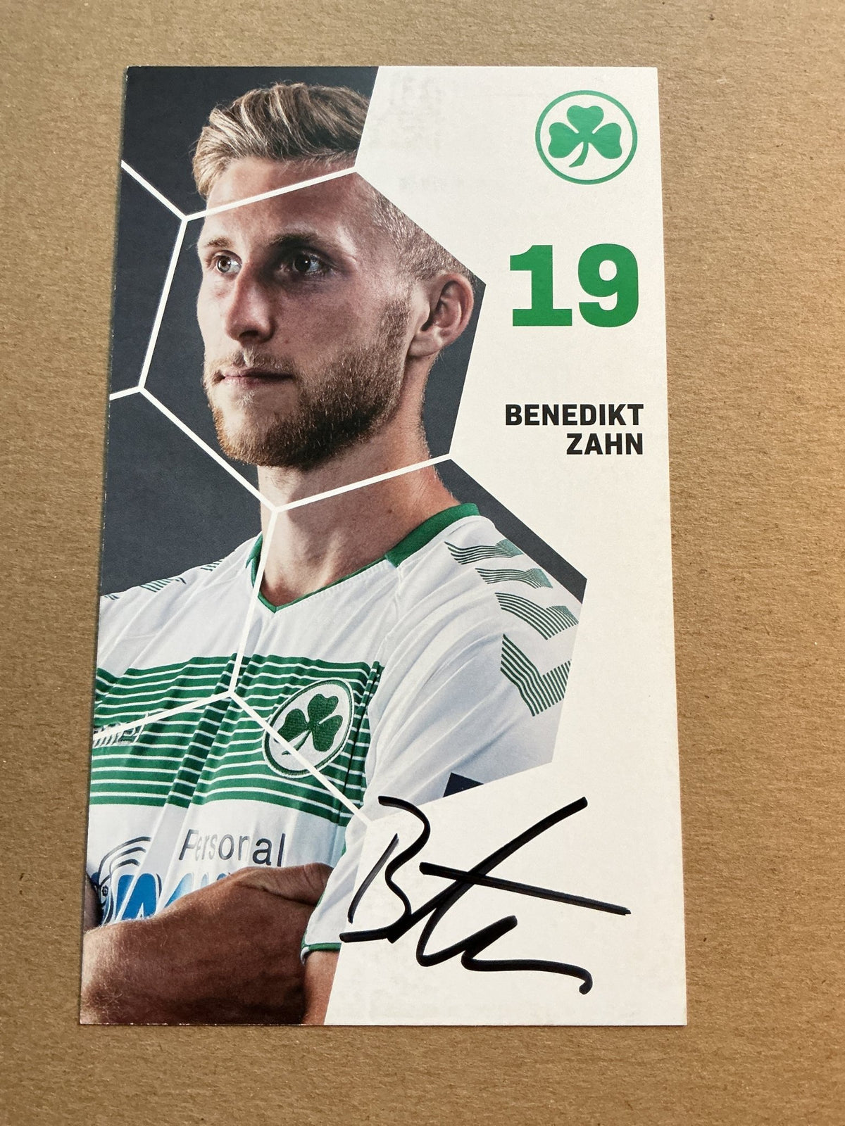 Benedikt Zahn, Germany 🇩🇪 SpVgg Greuther Fürth 2019/20 hand signed - Autographs-World