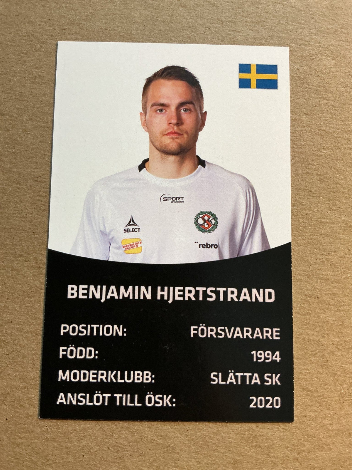 Benjamin Hjertstrand , Sweden 🇸🇪 Örebro SK 2021/22 hand signed - Autographs-World