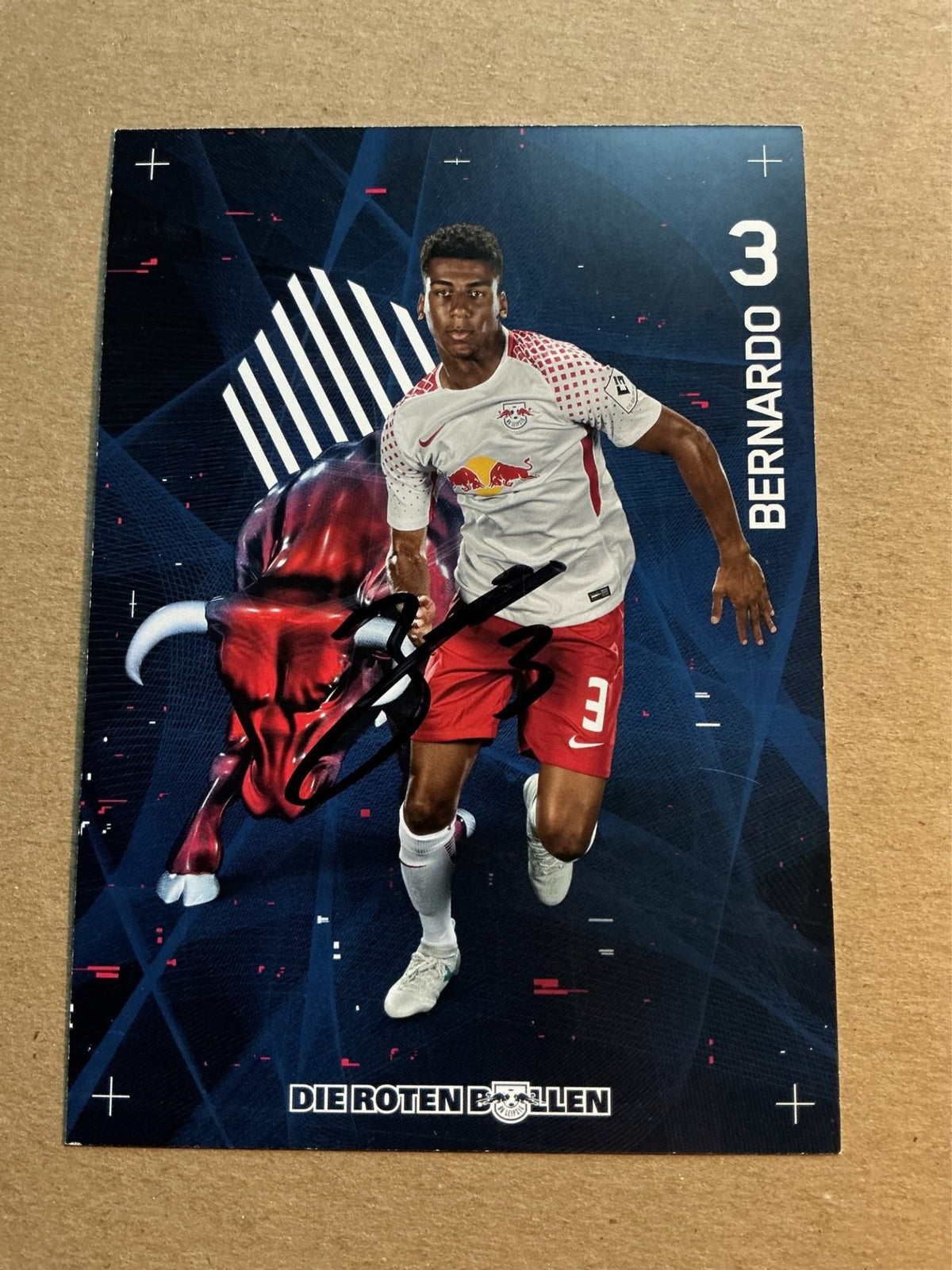 Bernardo, Brazil 🇧🇷 RB Leipzig 2017/18 hand signed - Autographs-World