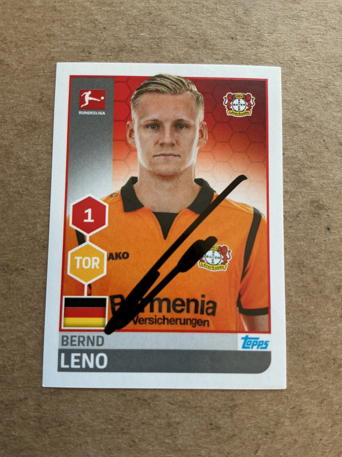 Bernd Leno, Germany 🇩🇪 Bayer 04 Leverkusen 2017/18 Topps hand signed - Autographs-World