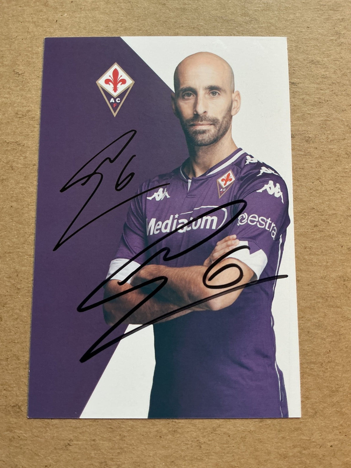Borja Valero, Spain 🇪🇸 ACF Fiorentina 2020/21 hand signed - Autographs-World