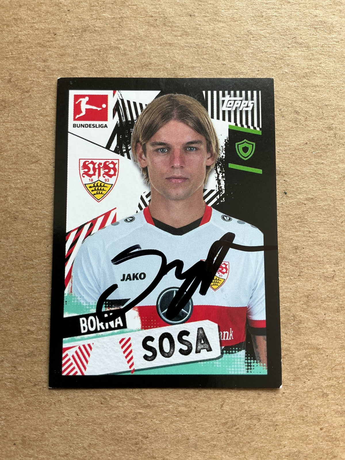 Borna Sosa, Croatia 🇭🇷 VfB Stuttgart 2021/22 Topps hand signed - Autographs-World