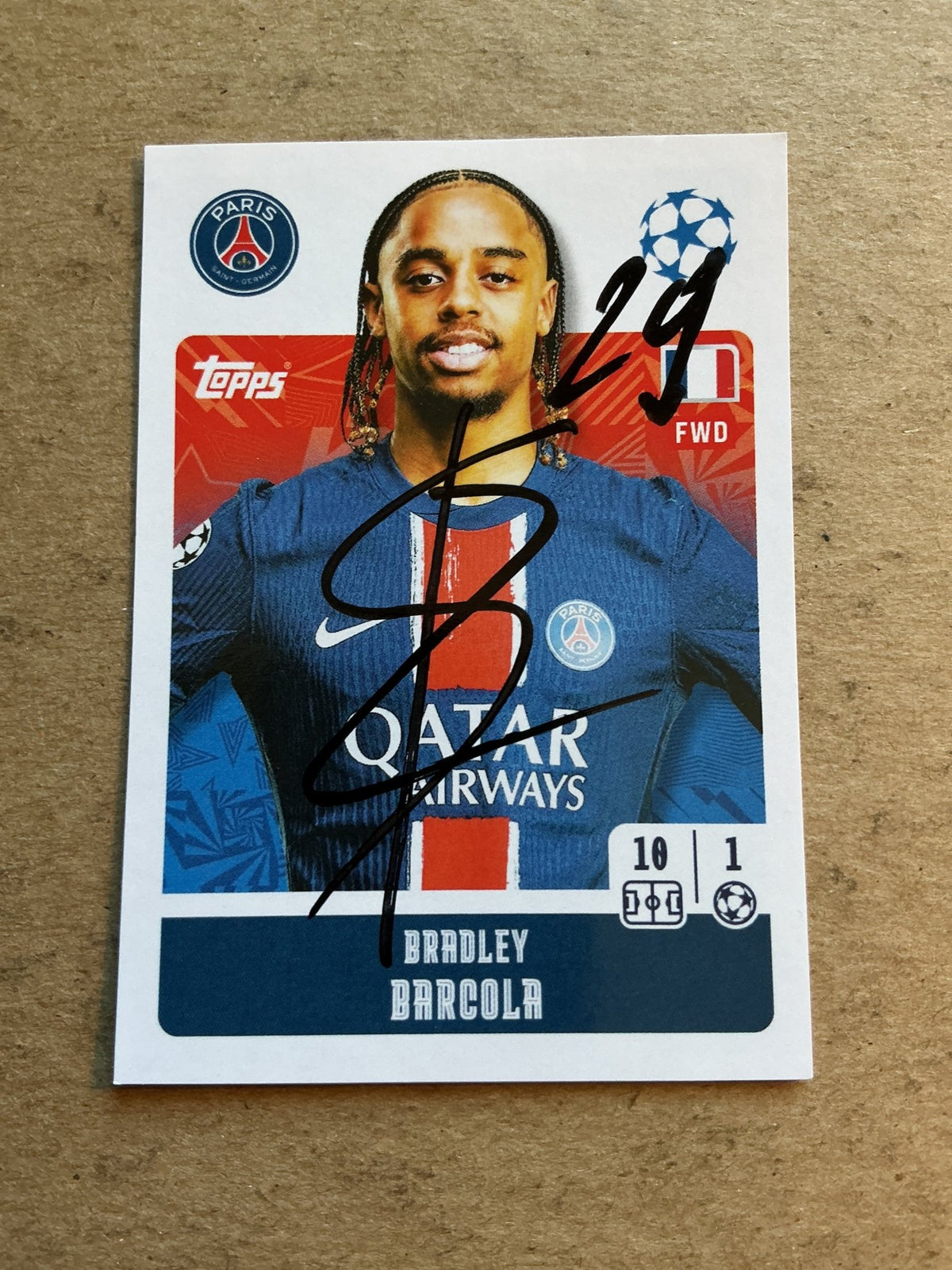 Bradley Barcola, France 🇫🇷 Paris Saint-Germain 2024/25 Topps hand signed - Autographs-World