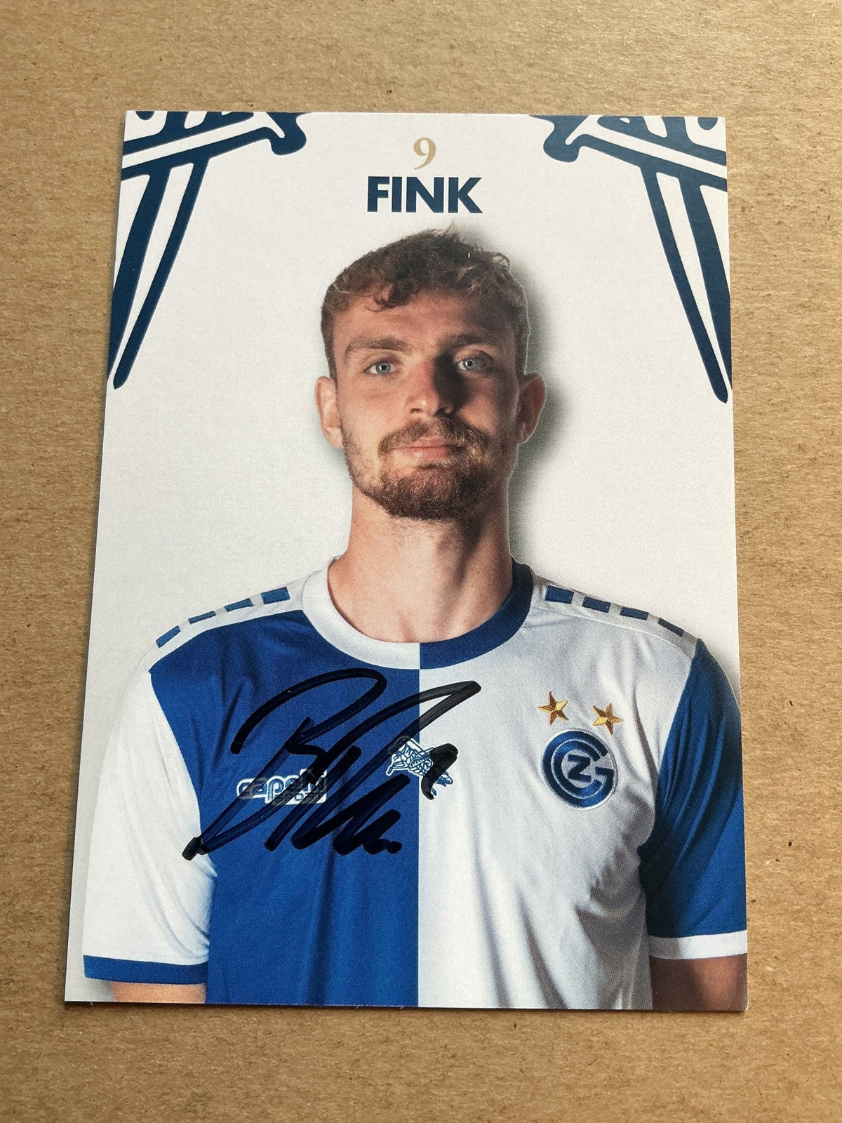 Bradley Fink, Switzerland 🇨🇭 Grasshopper Club Zürich 2023/24 hand signed - Autographs-World