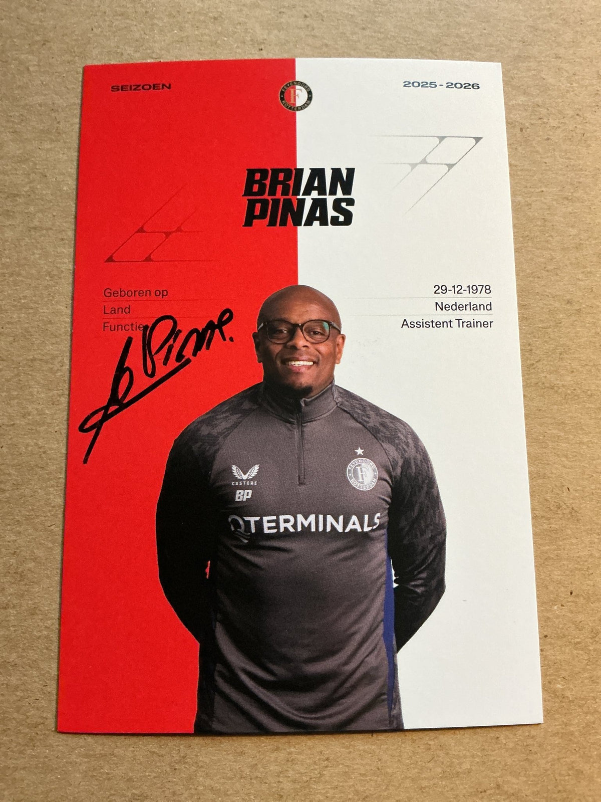 Brian Pinas, Netherlands 🇳🇱 Feyenoord Rotterdam 2025/26 hand signed - Autographs-World