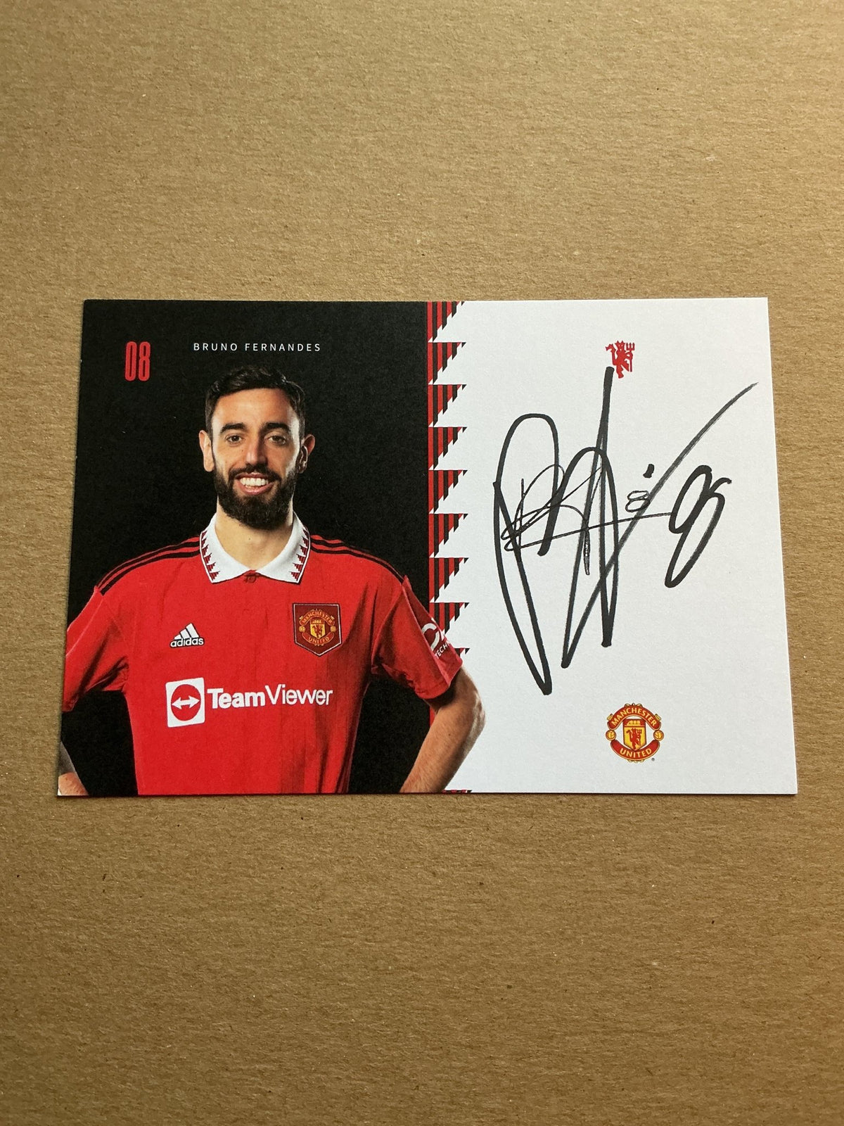 Bruno Fernandes, Portugal 🇵🇹 Manchester United 2022/23 hand signed - Autographs-World
