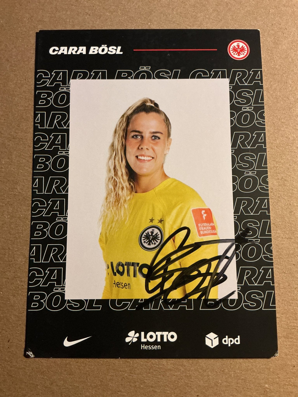 Cara Bösl, Germany 🇩🇪 Eintracht Frankfurt 2022/23 hand signed - Autographs-World