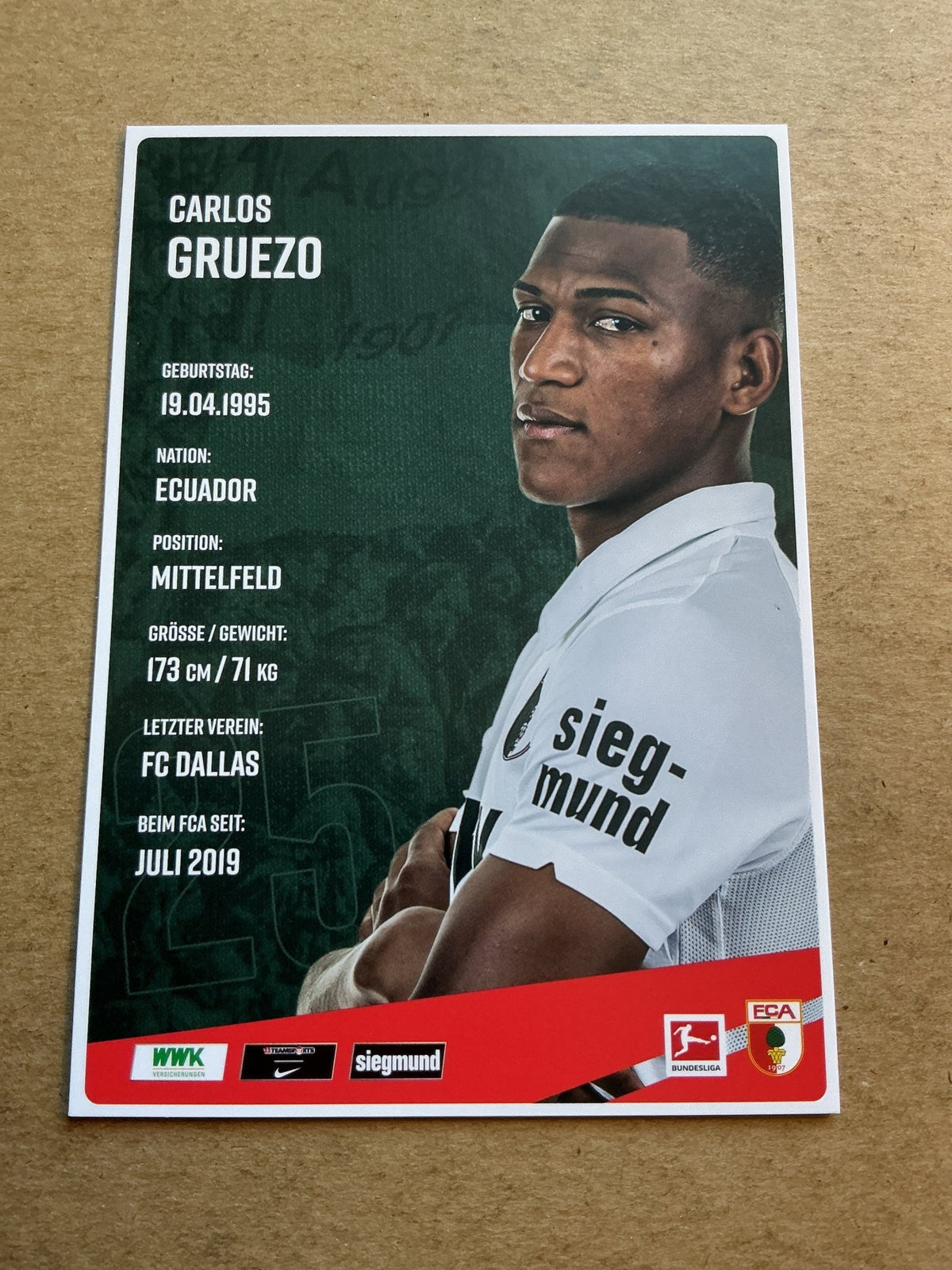 Carlos Gruezo, Ecuador 🇪🇨 FC Augsburg 2020/21 hand signed - Autographs-World
