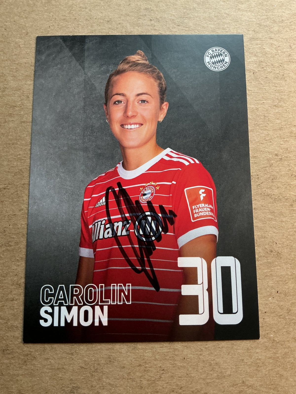Carolin Simon, Germany 🇩🇪 FC Bayern München 2022/23 hand signed - Autographs-World