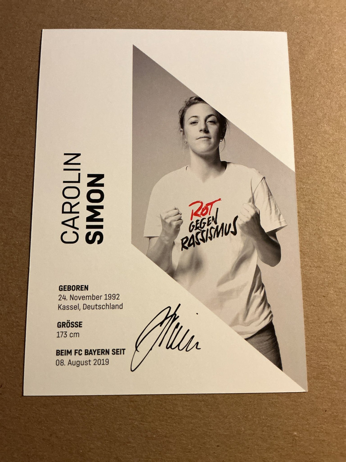 Carolin Simon, Germany 🇩🇪 FC Bayern München 2023/24 hand signed - Autographs-World