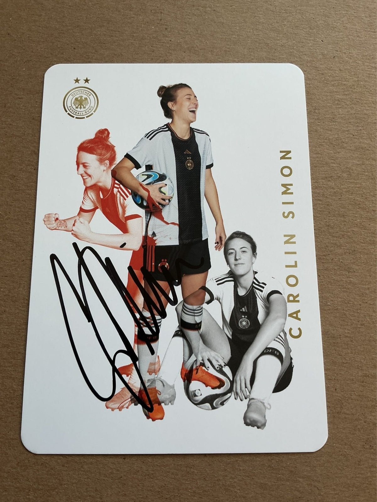 Carolin Simon, Germany 🇩🇪 FIFA World Cup 2023 hand signed - Autographs-World