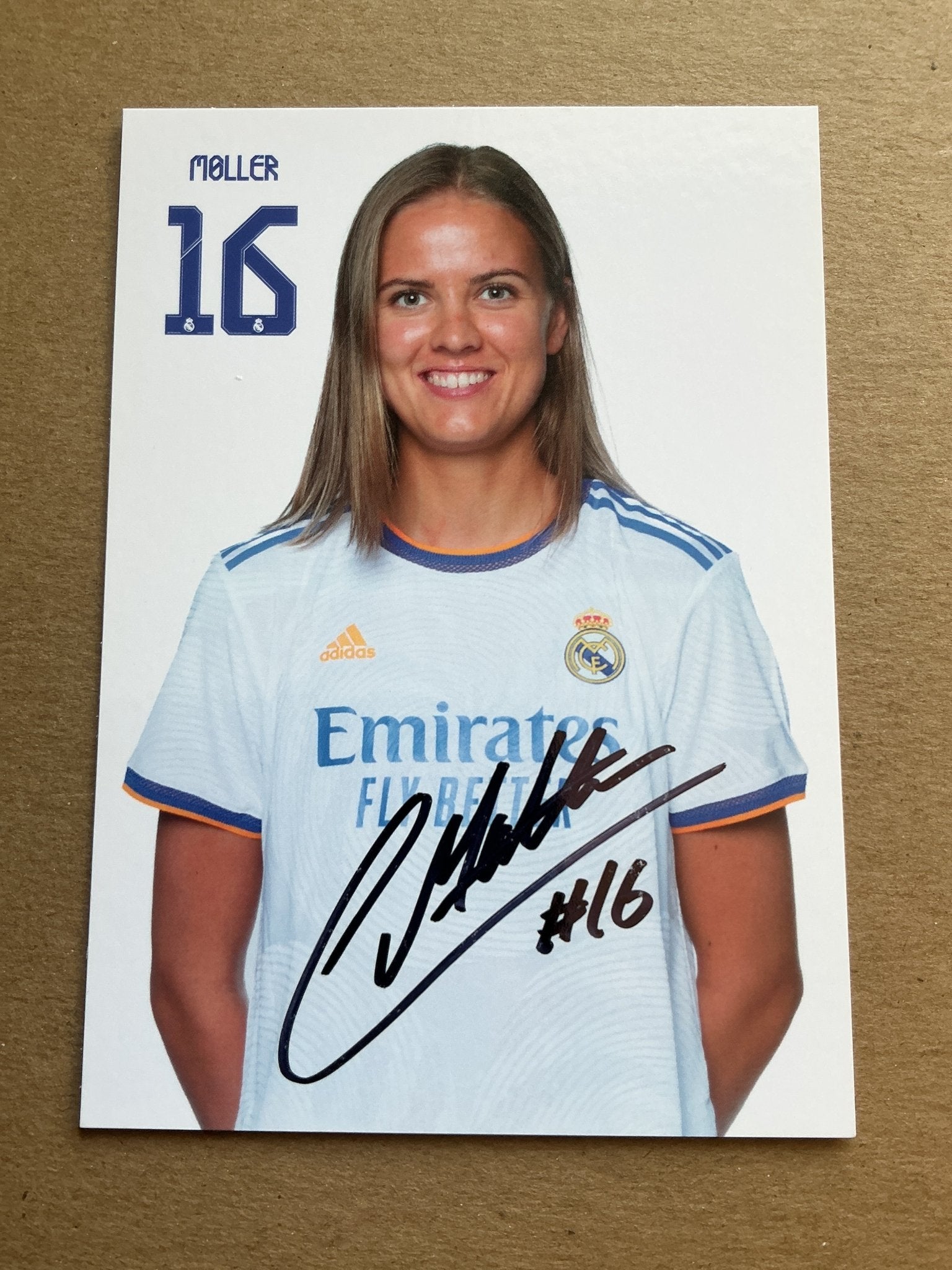 Caroline Møller, Denmark 🇩🇰 Real Madrid 2021/22 hand signed - Autographs-World