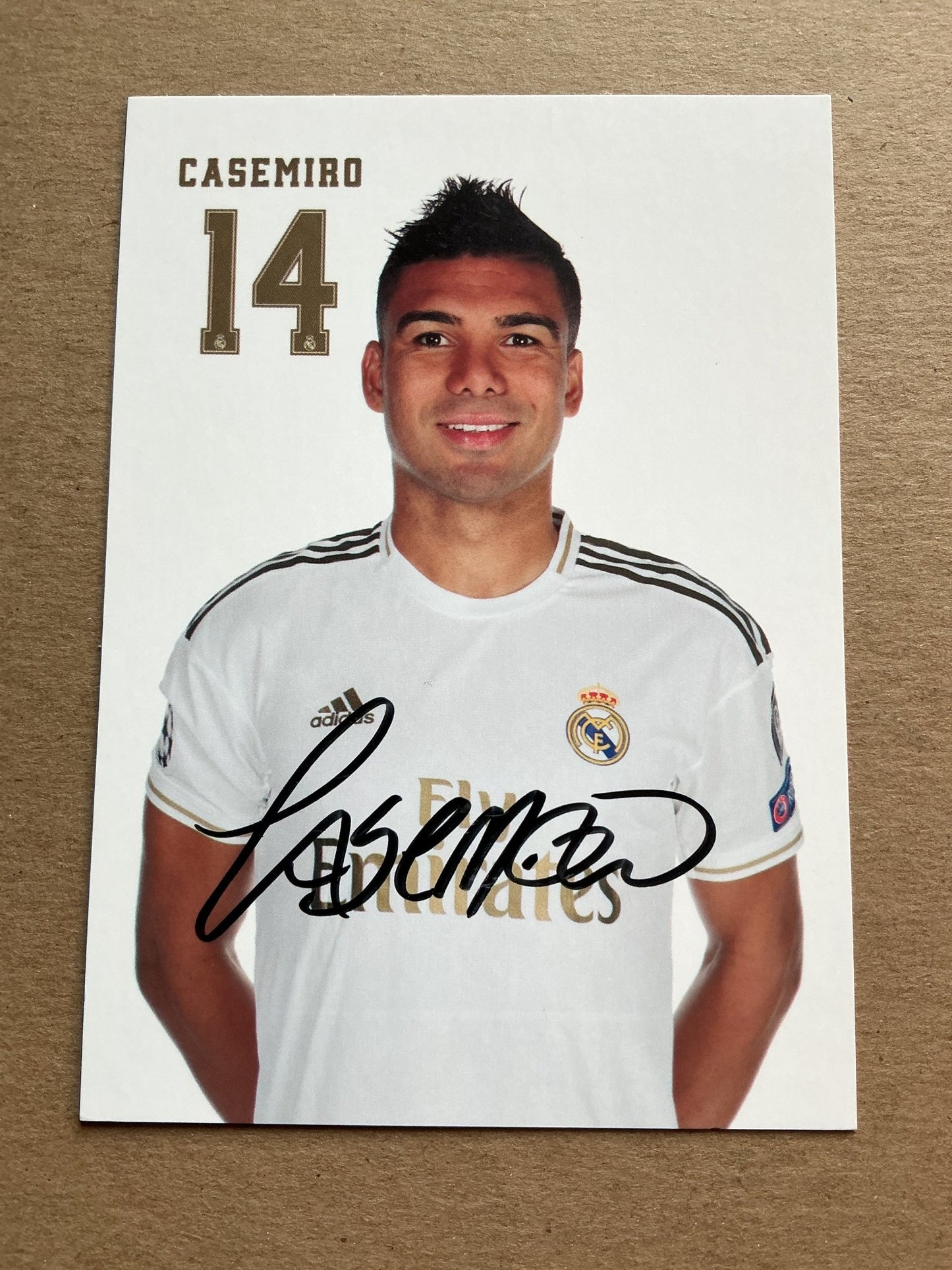 Casemiro, Brazil 🇧🇷 Real Madrid 2019/20 hand signed - Autographs-World