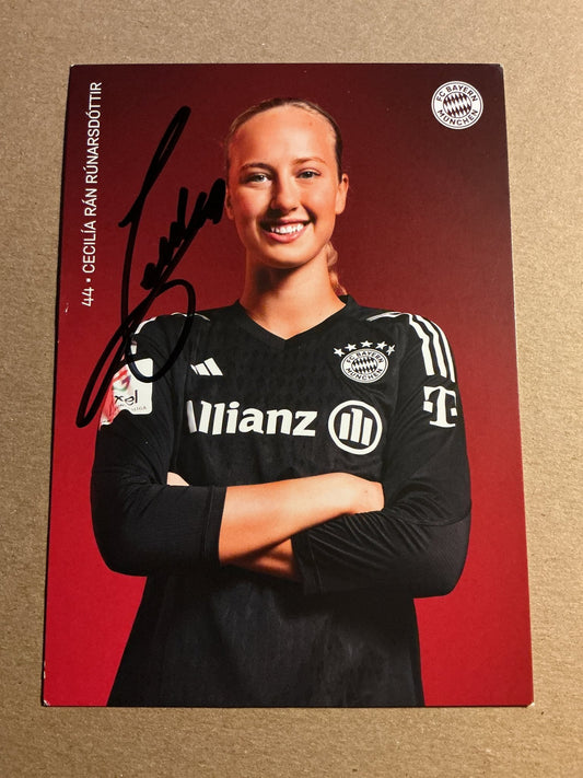 Cecilía Rán Rúnarsdóttir, Iceland 🇮🇸 FC Bayern München 2023/24 hand signed - Autographs-World