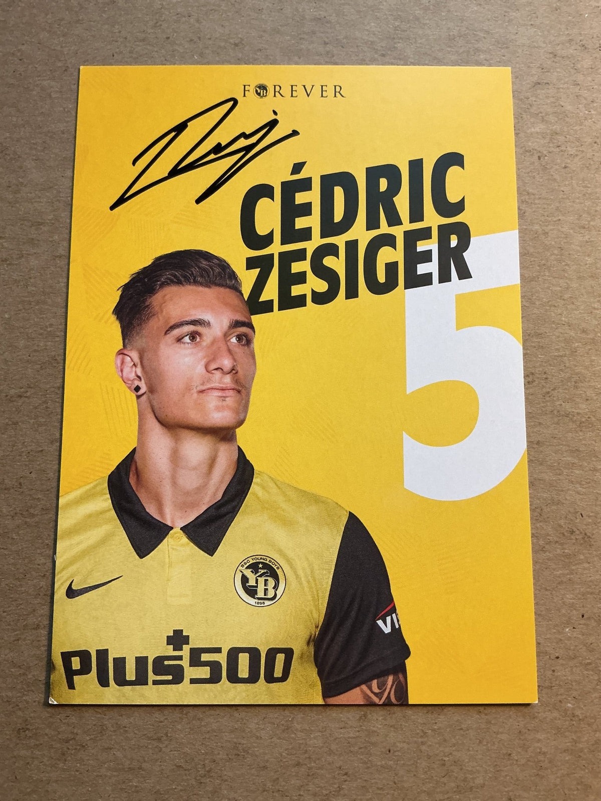 Cédric Zesiger, Switzerland 🇨🇭 BSC Young Boys 2020/21 hand signed - Autographs-World