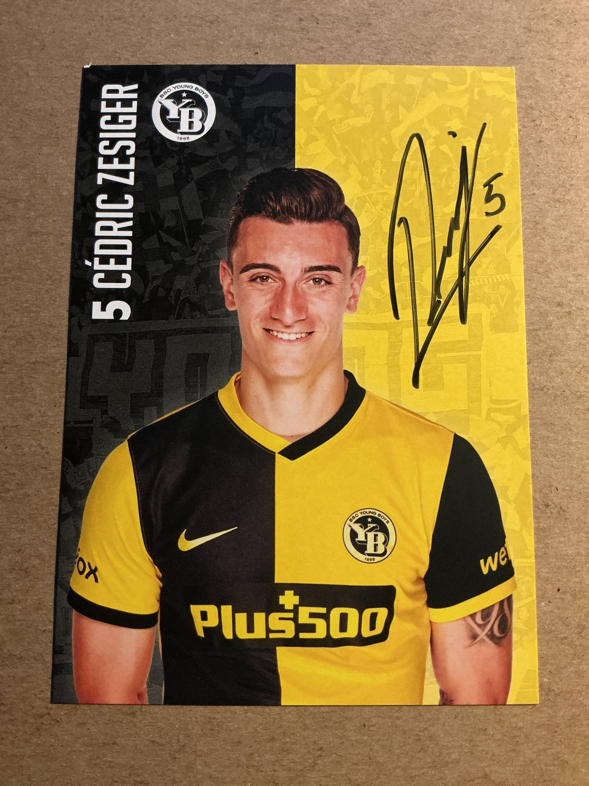 Cédric Zesiger, Switzerland 🇨🇭 BSC Young Boys 2021/22 hand signed - Autographs-World