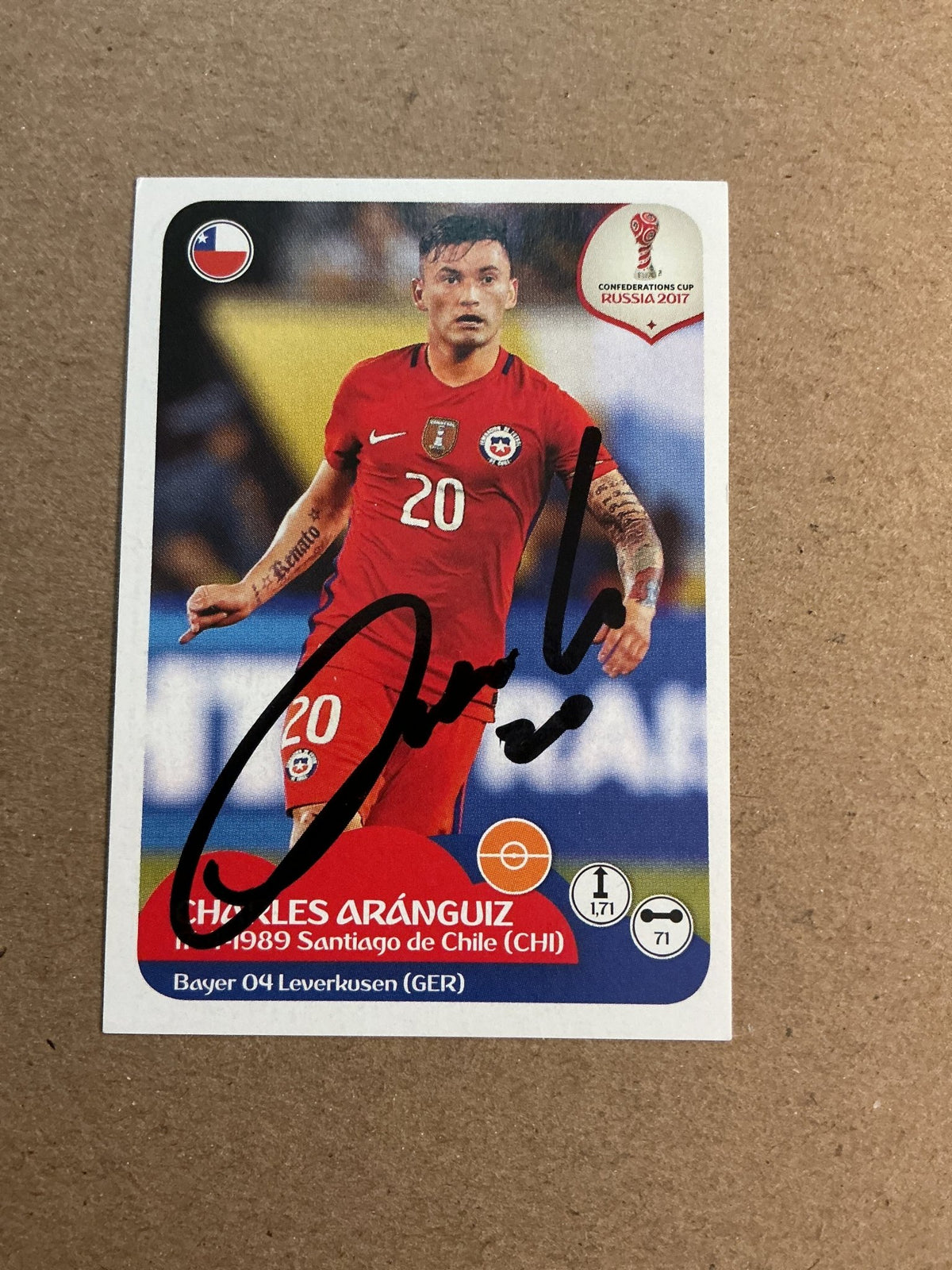 Charles Aránguiz, Chile 🇨🇱 FIFA Confederations Cup 2017 Panini hand signed - Autographs-World