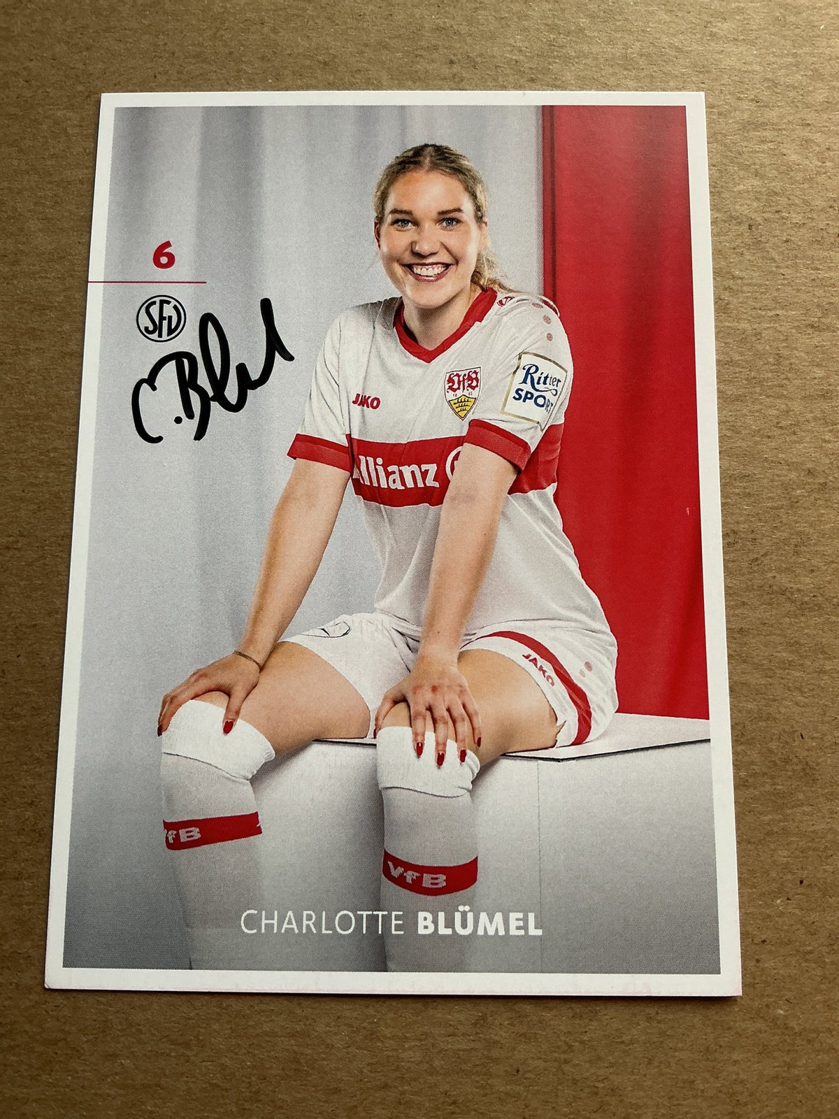 Charlotte Blümel, Germany 🇩🇪 VfB Stuttgart 2024/25 hand signed - Autographs-World