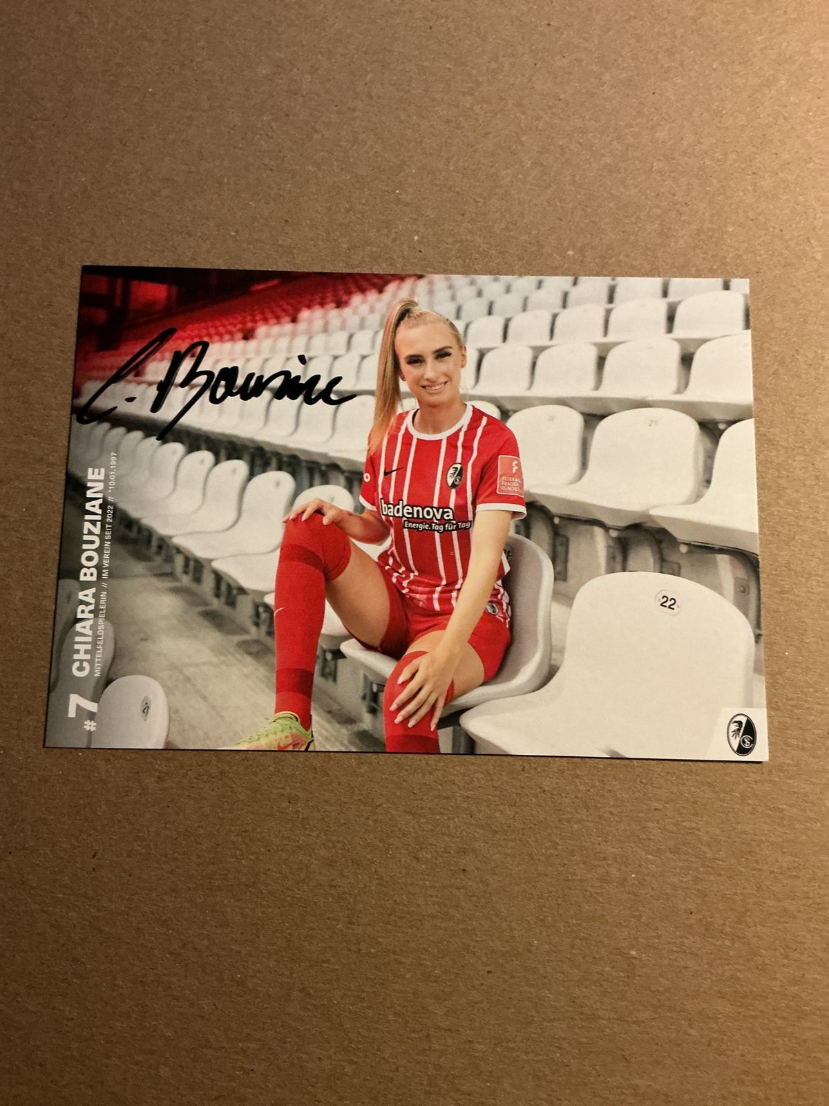 Chiara Bouziane, Germany 🇩🇪 SC Freiburg 2022/23 hand signed - Autographs-World