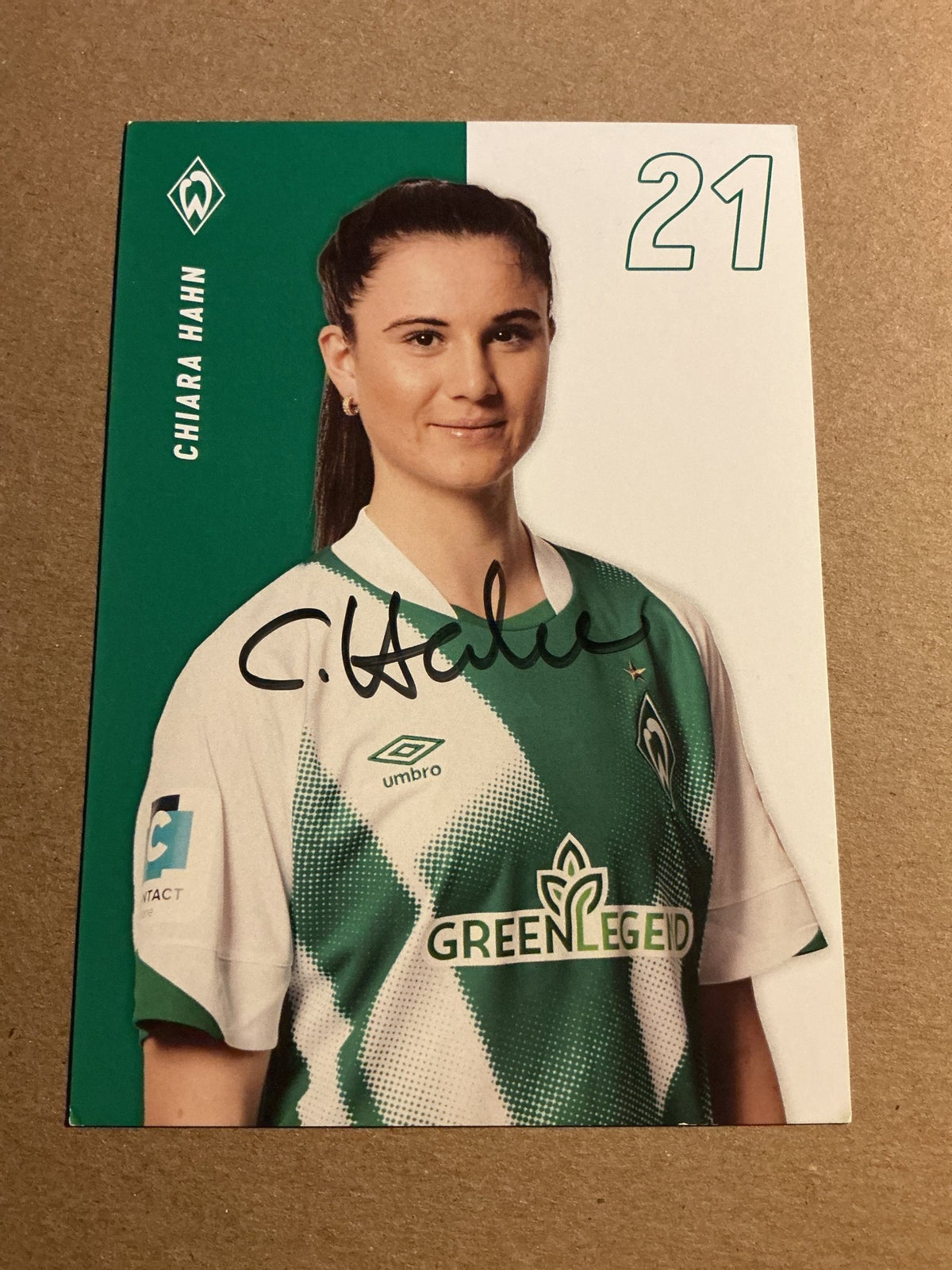 Chiara Hahn, Germany 🇩🇪 SV Werder Bremen 2022/23 hand signed - Autographs-World