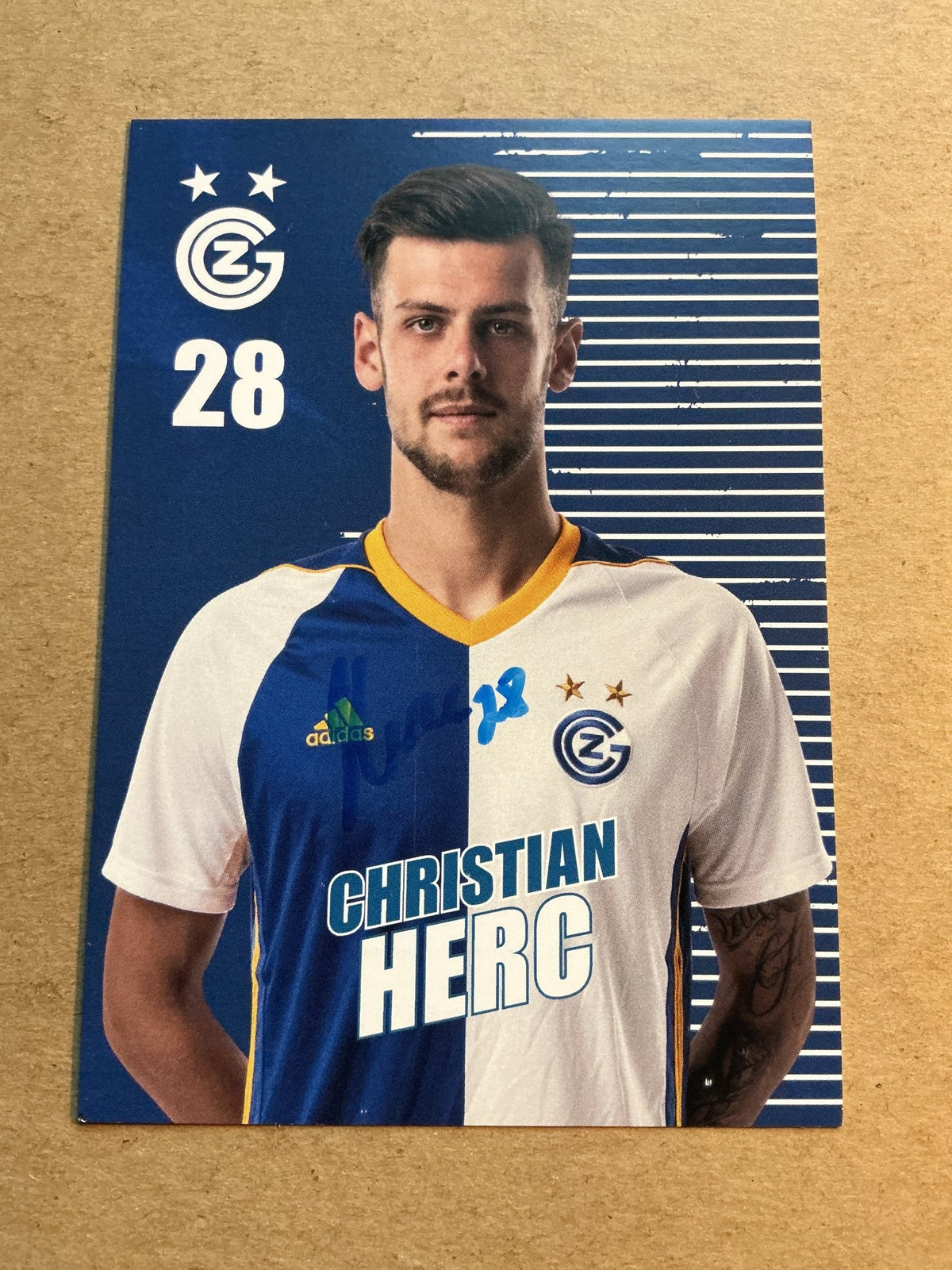 Christian Herc, Slovakia 🇸🇰 Grasshopper Club Zürich 2021/22 hand signed - Autographs-World