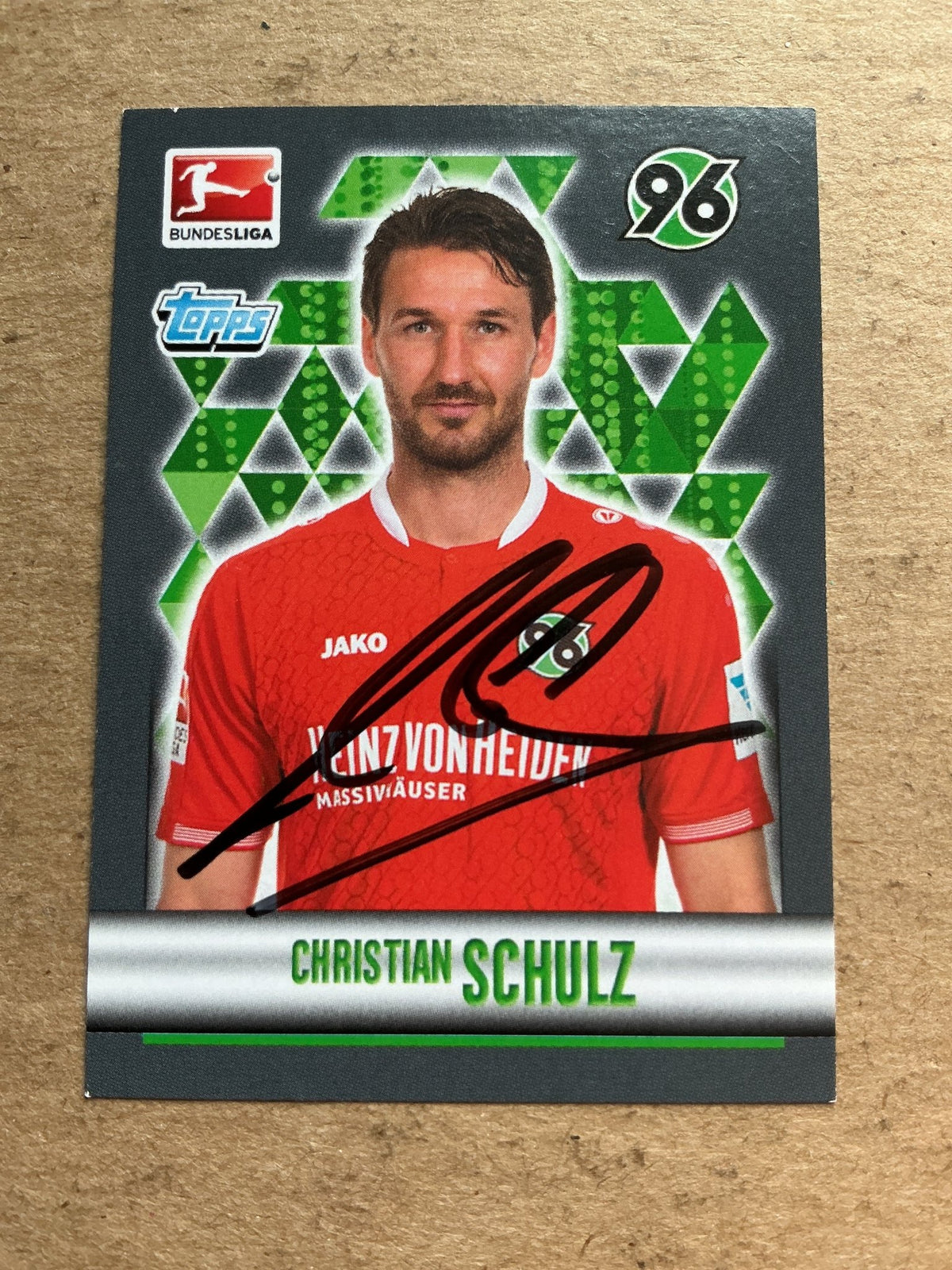 Christian Schulz, Germany 🇩🇪 Hannover 96 2015/16 Topps hand signed - Autographs-World