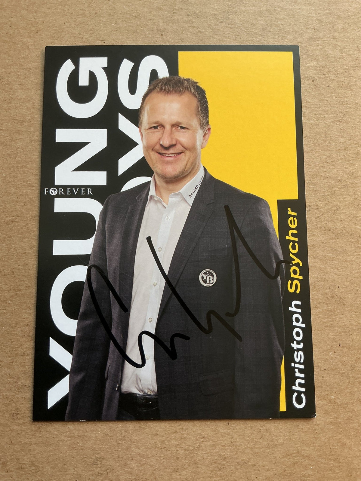 Christoph Spycher, Switzerland 🇨🇭 BSC Young Boys Bern 2022/23 hand signed - Autographs-World