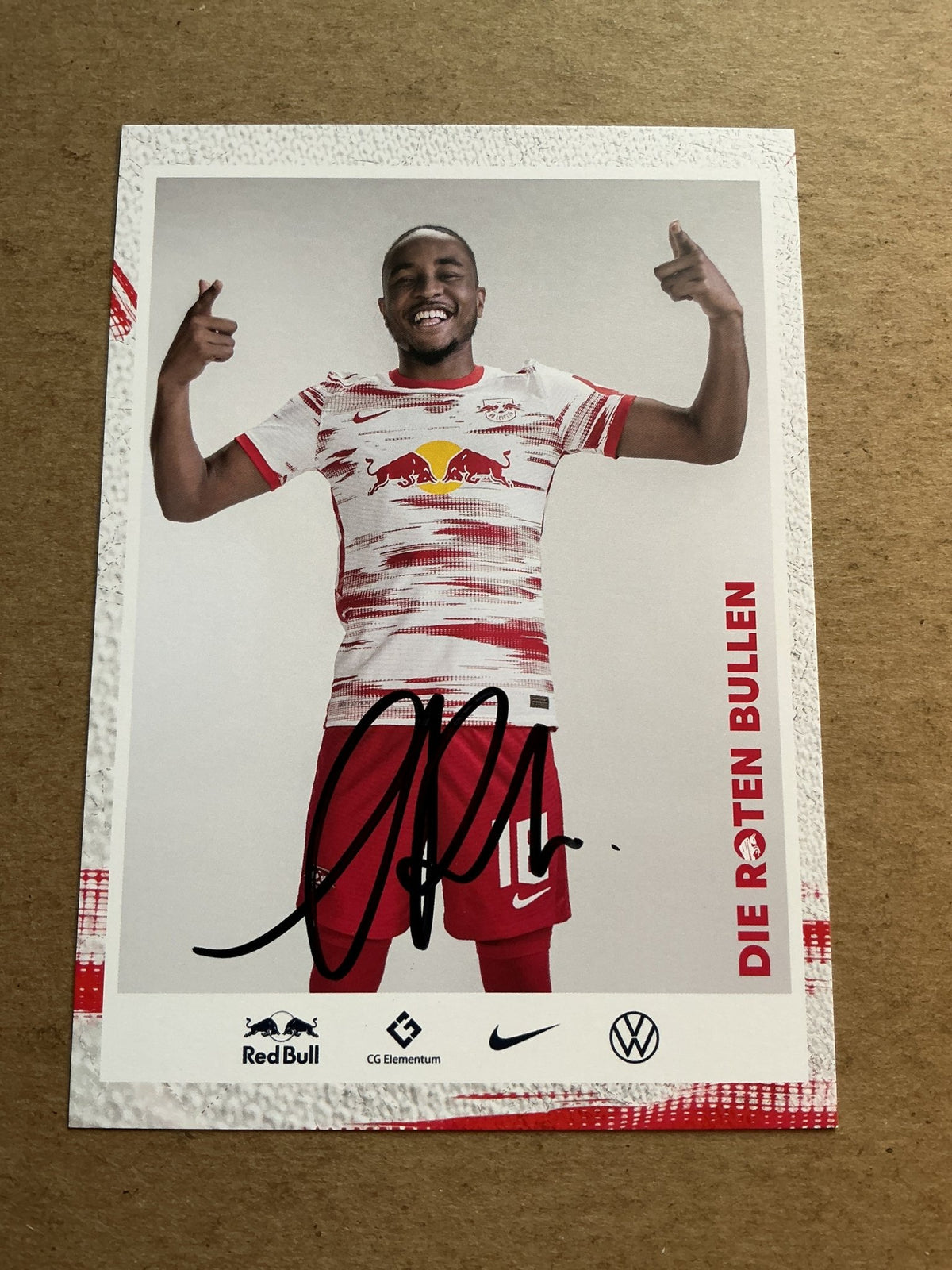 Christopher Nkunku, France 🇫🇷 RB Leipzig 2021/22 hand signed - Autographs-World