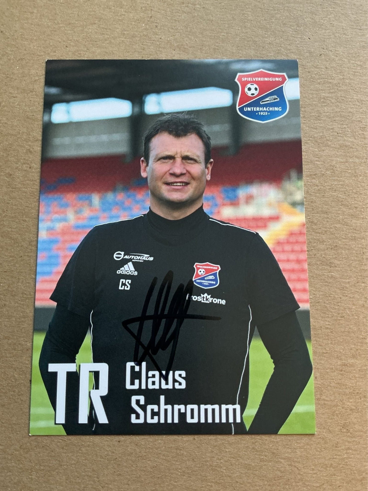 Claus Schromm, Germany 🇩🇪 SpVgg Unterhaching 2019/20 hand signed - Autographs-World