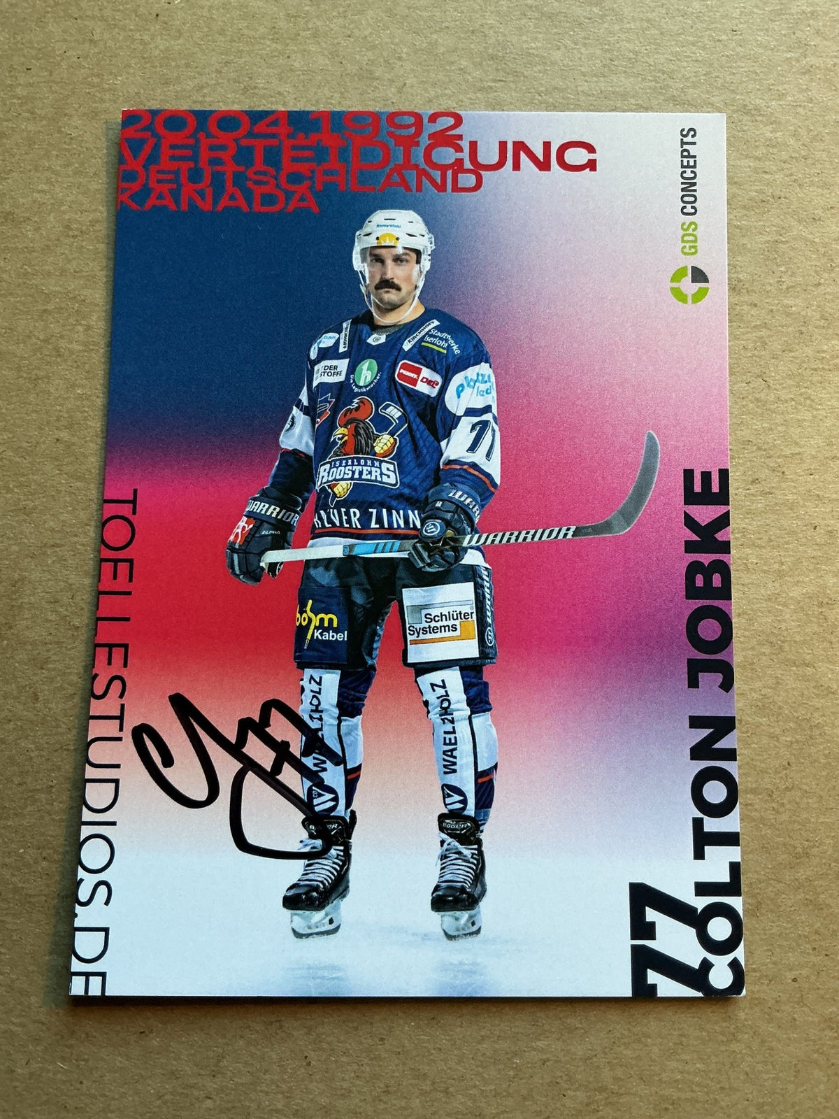 Colton Jobke, Germany 🇩🇪 Iserlohn Roosters 2024/25 hand signed - Autographs-World