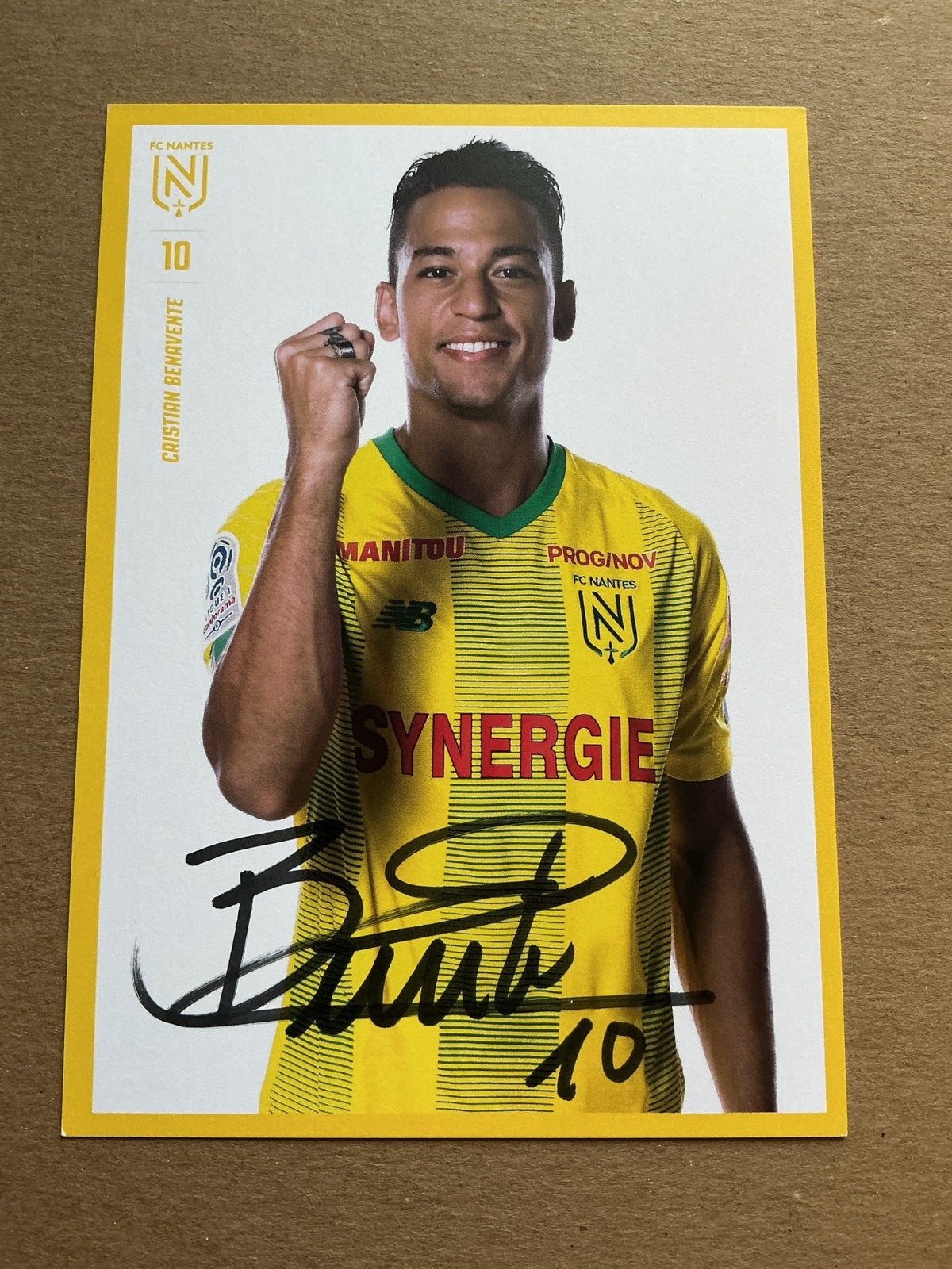 Cristian Benavente, Peru 🇵🇪 FC Nantes 2019/20 hand signed - Autographs-World