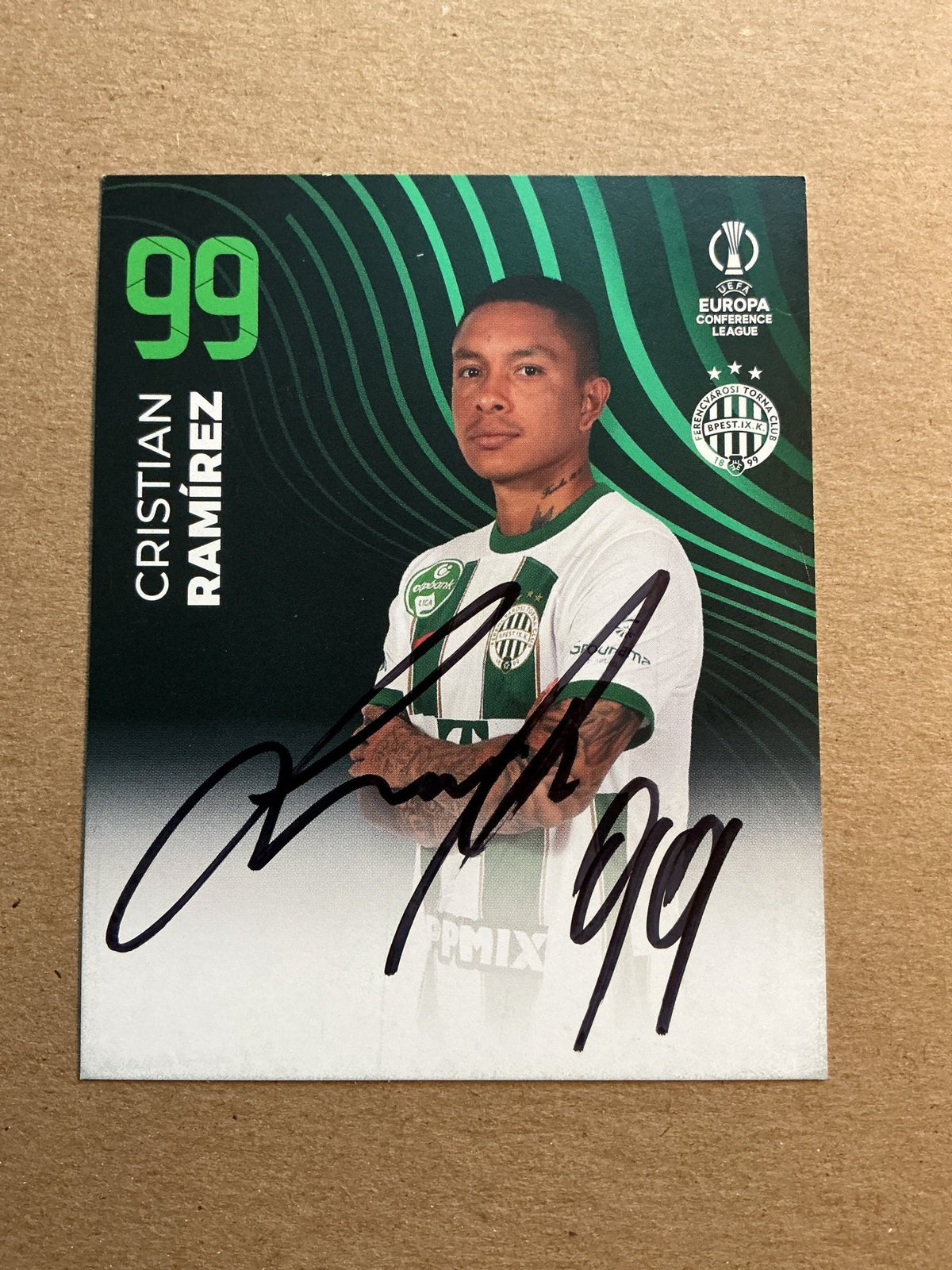Cristian Ramirez, Ecuador 🇪🇨 Ferencváros TC 2023/24 hand signed - Autographs-World