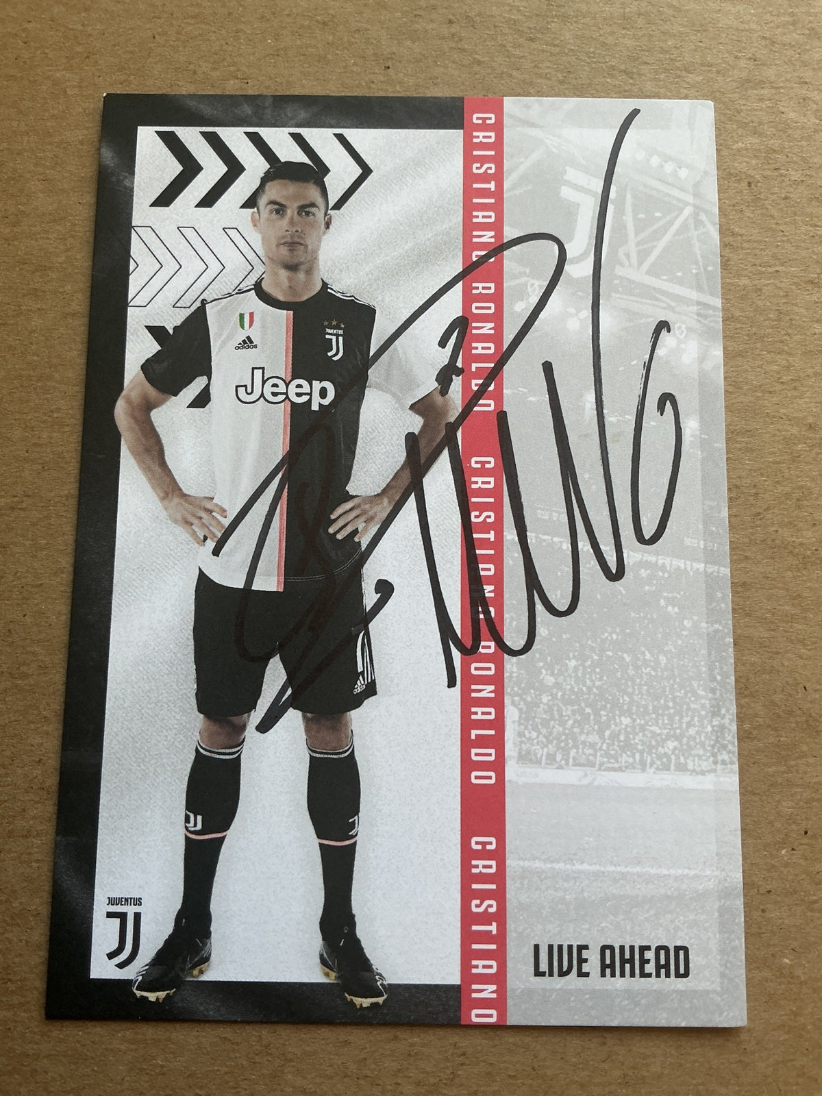 Cristiano Ronaldo, Portugal 🇵🇹 Juventus FC 2019/20 hand signed - Autographs-World