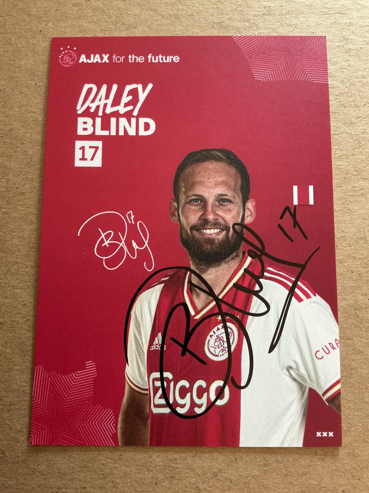 Daley Blind, Netherlands 🇳🇱 Ajax Amsterdam 2022/23 hand signed - Autographs-World