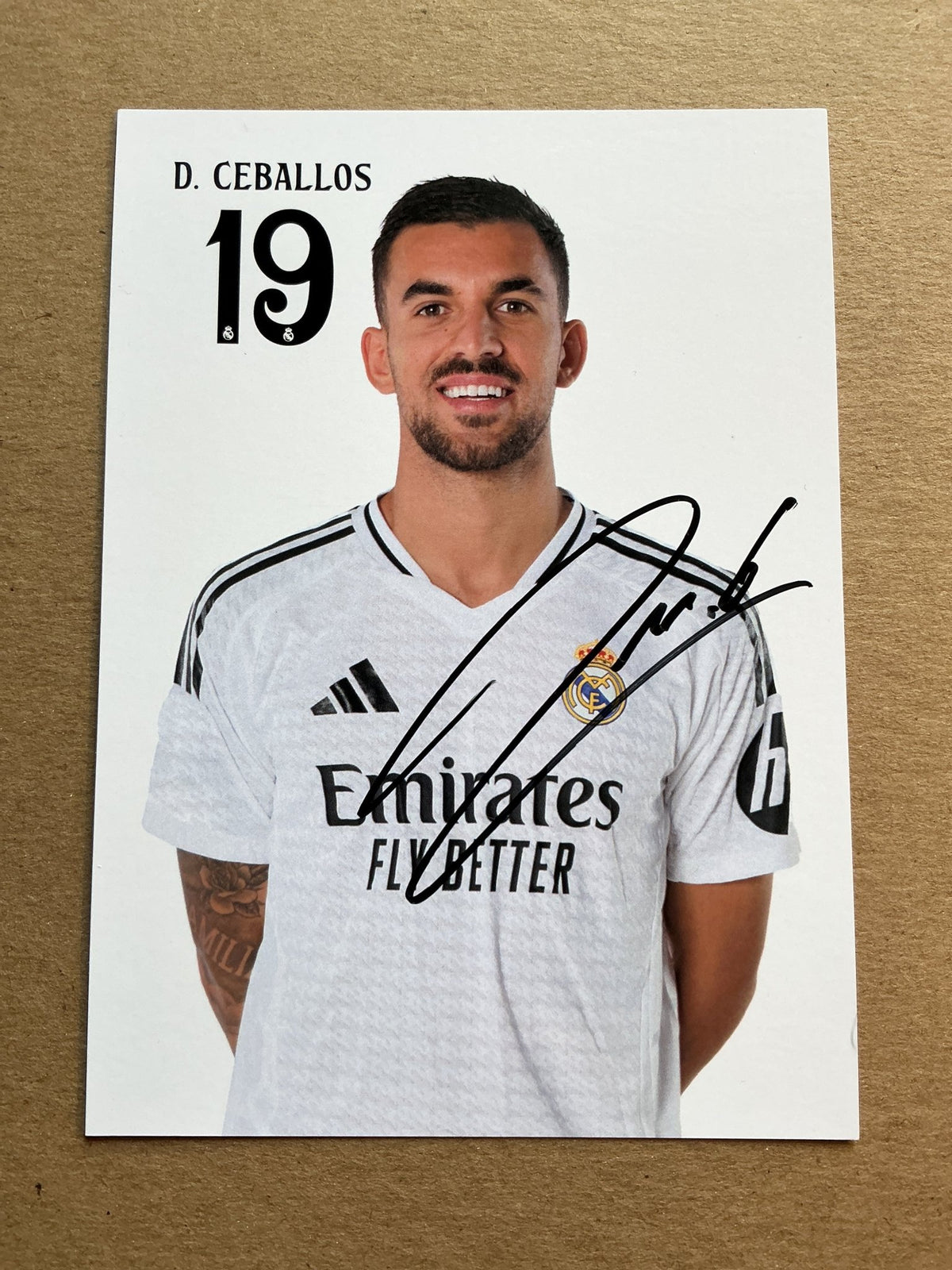 Dani Ceballos, Spain 🇪🇸 Real Madrid 2024/25 hand signed - Autographs-World