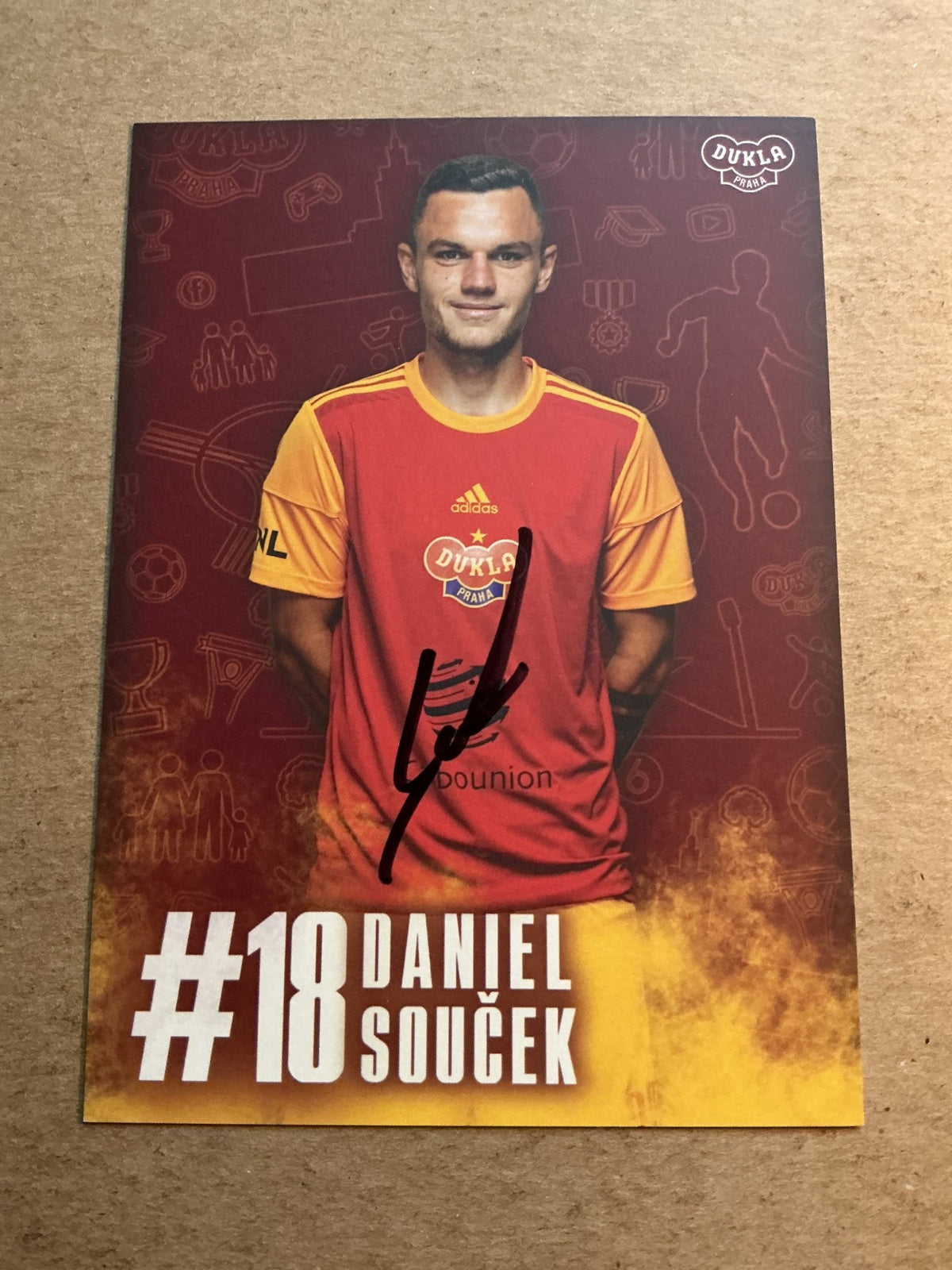 Daniel Souček, Czech Republic 🇨🇿 FK Dukla Prague 2021/22 hand signed - Autographs-World