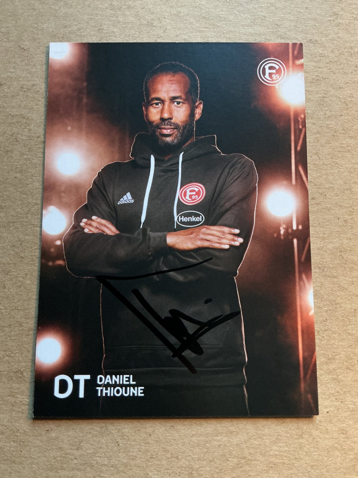 Daniel Thioune, Germany 🇩🇪 Fortuna Düsseldorf 2022/23 hand signed - Autographs-World