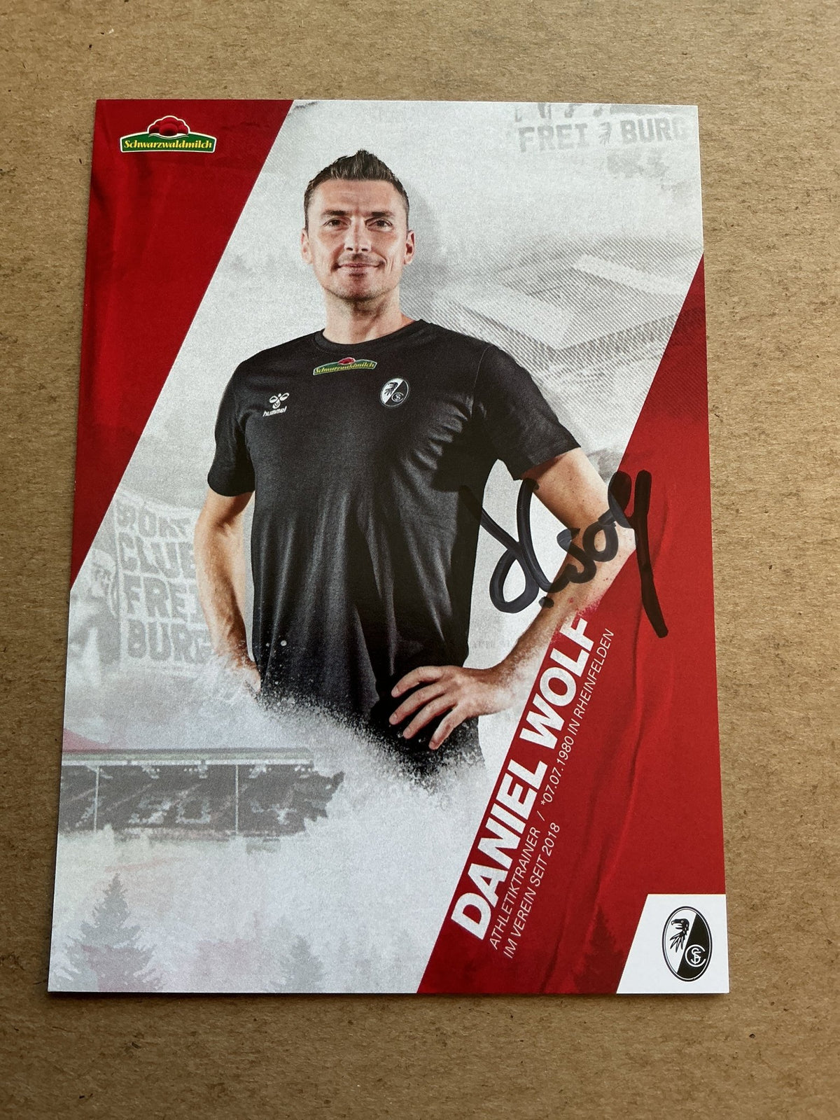 Daniel Wolf, Germany 🇩🇪 SC Freiburg 2020/21 hand signed - Autographs-World