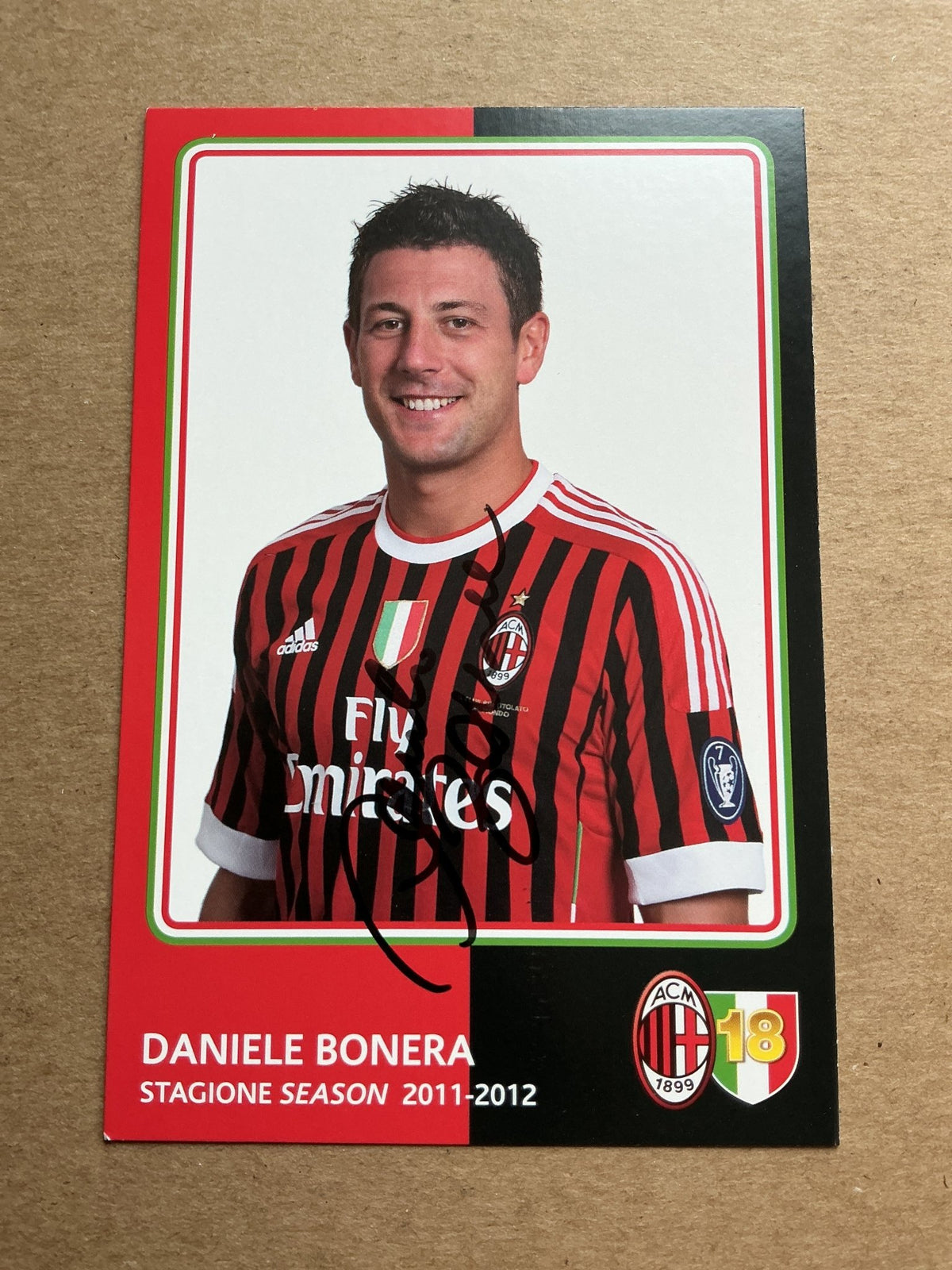 Daniele Bonera, Italy 🇮🇹 AC Milan 2011/12 hand signed - Autographs-World