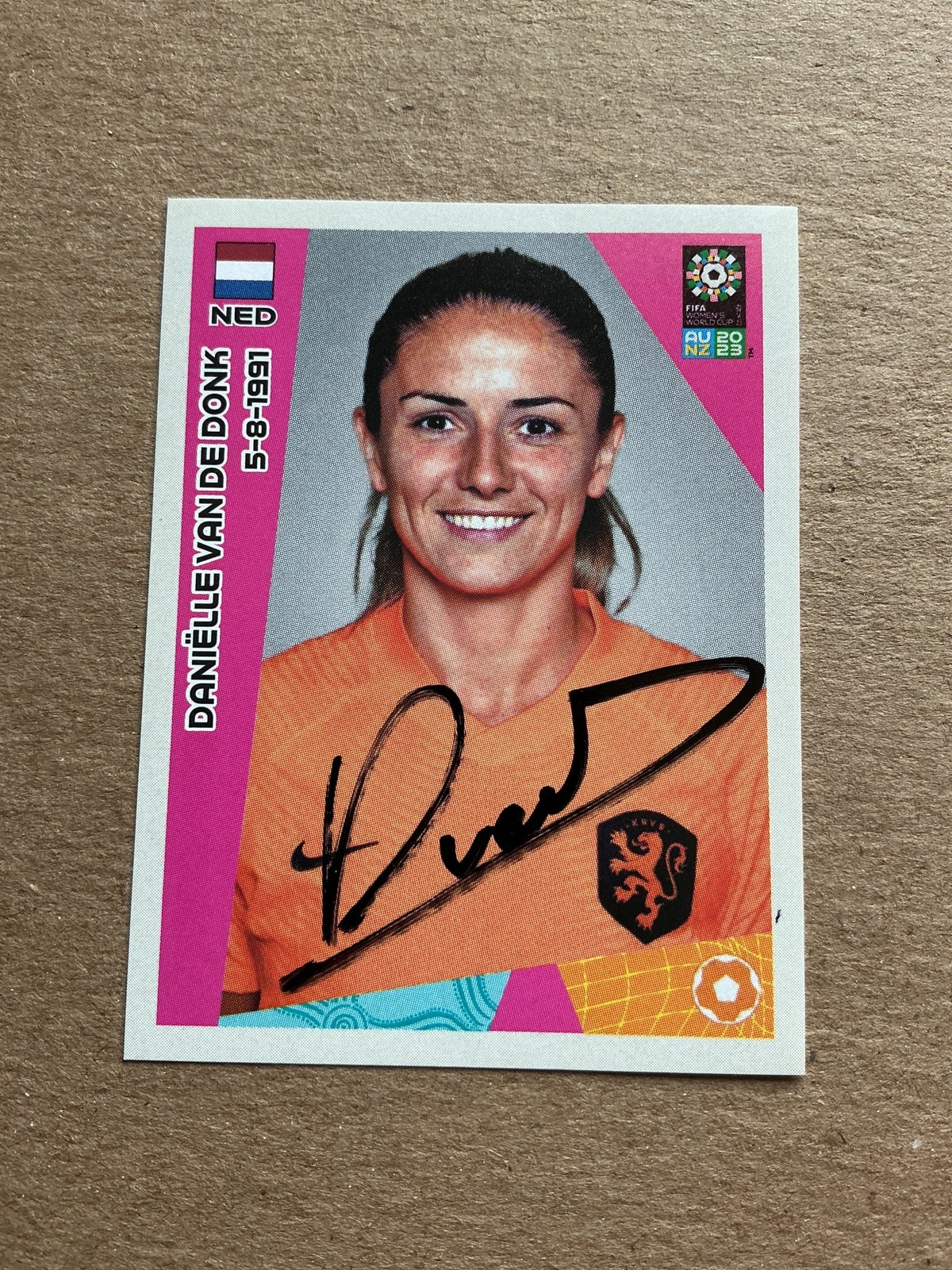 Danielle van de Donk, Netherlands 🇳🇱 FIFA Women’s World Cup 2023 Panini hand signed - Autographs-World