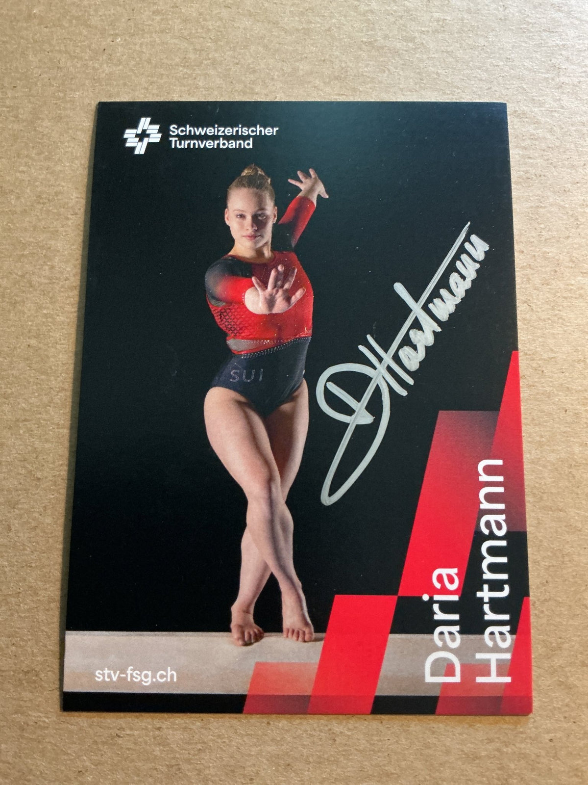 Daria Hartmann, Switzerland 🇨🇭 Gymnastics Sports 2025 hand signed - Autographs-World